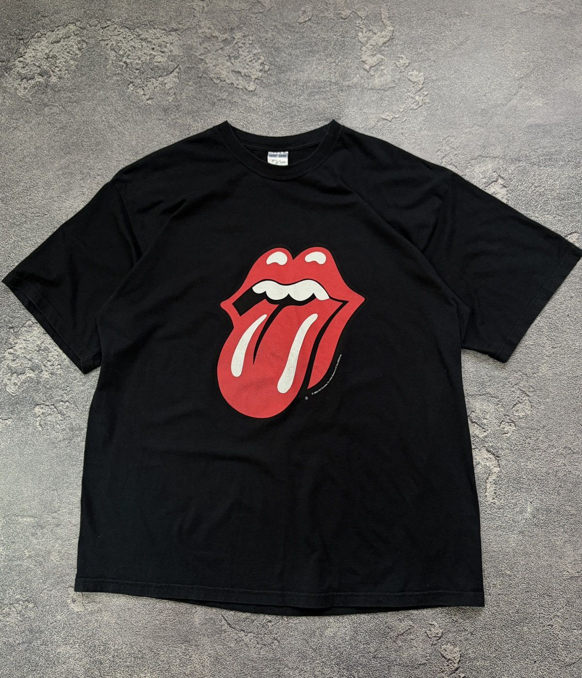 Vintage Vintage Rolling Stones 2003 Licks Tour Tongue Tee XL Size US XL / EU 56 / 4 - 1 Thumbnail