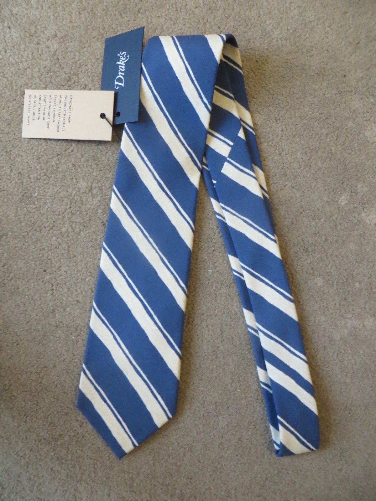 Drake's BLUE STRIPPED PRINT SILK TIE Size ONE SIZE - 1 Thumbnail