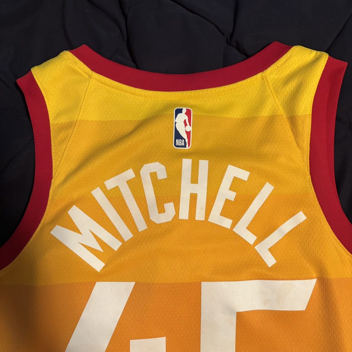 Nike Utah Jazz Donovan Mitchell sunset jersey Size US M / EU 48-50 / 2 - 5 Thumbnail