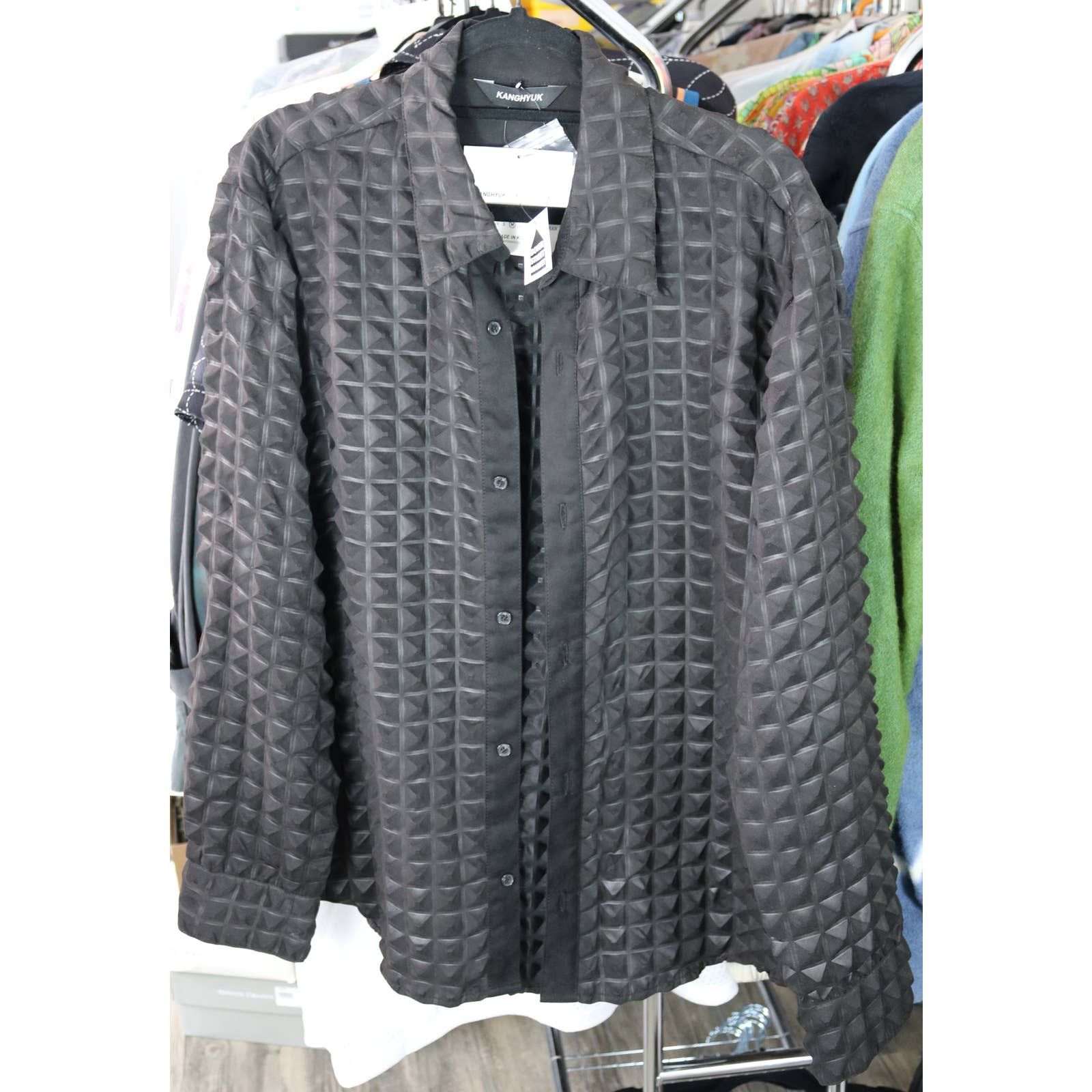 KANGHYUK Kanghyuk Airbag Pyramid Embossed Shirt Medium New Size US M / EU 48-50 / 2 - 1 Thumbnail