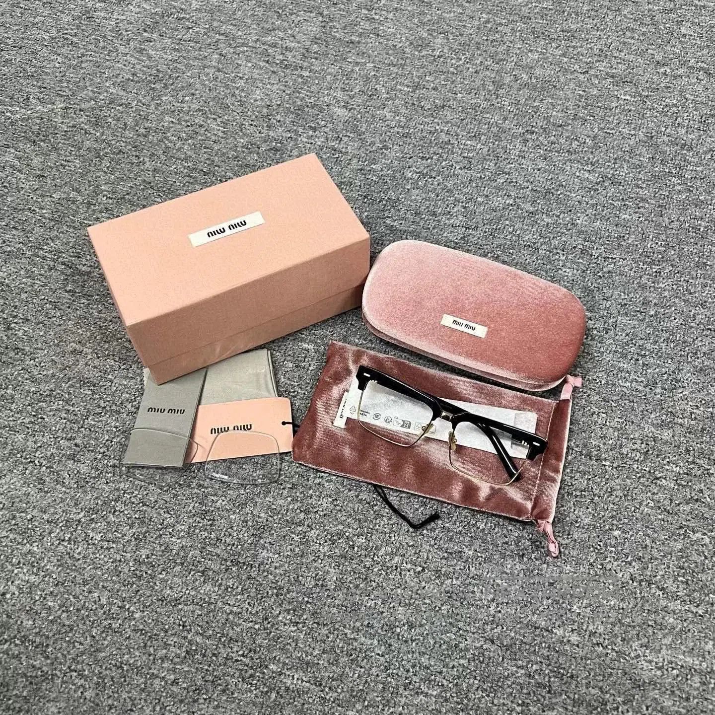 Miu Miu Miu Miu 2024 Flat Glasses Frame. Size ONE SIZE - 2 Thumbnail