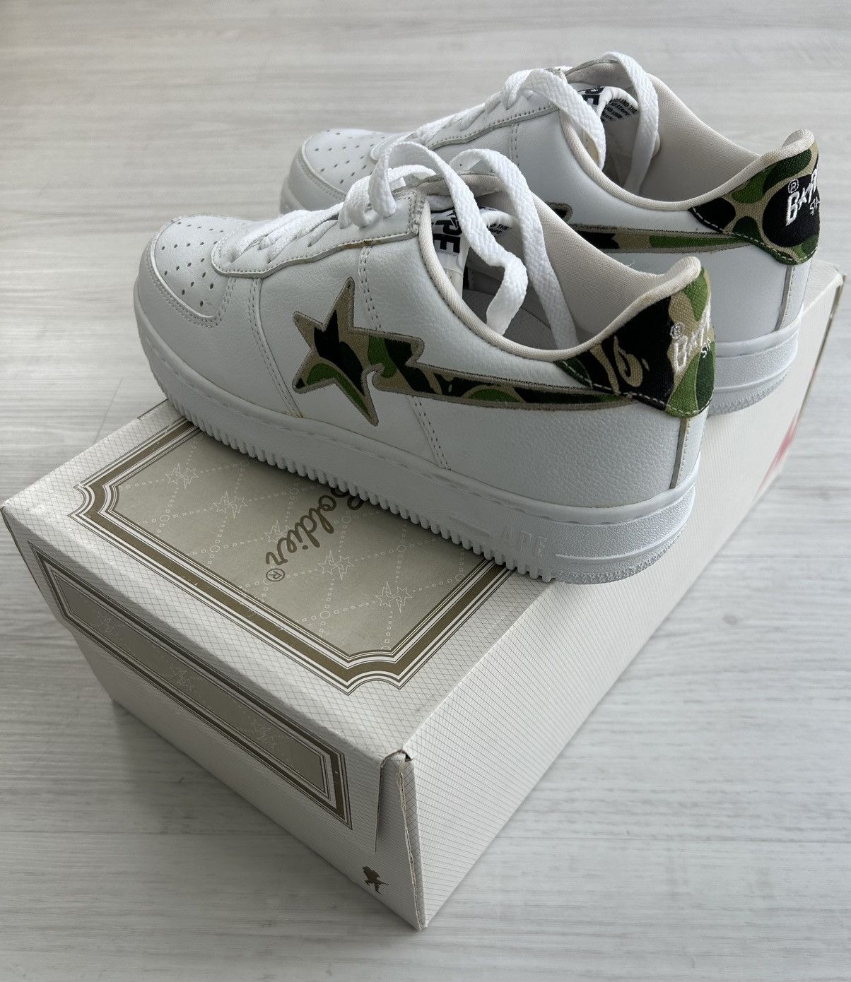 Bape VERY RARE OG 2001 A BATHING APE 1ST GREEN CAMO BAPESTA Size US 9.5 / EU 42-43 - 7 Thumbnail