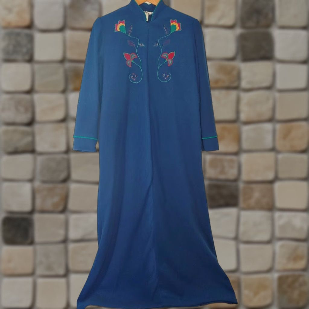 Vintage VINTAGE Appel Robe Kimono Women's Large Royal Blue Embroidered Floral Zip 70s Retro Long Sleeve Size ONE SIZE - 1 Thumbnail