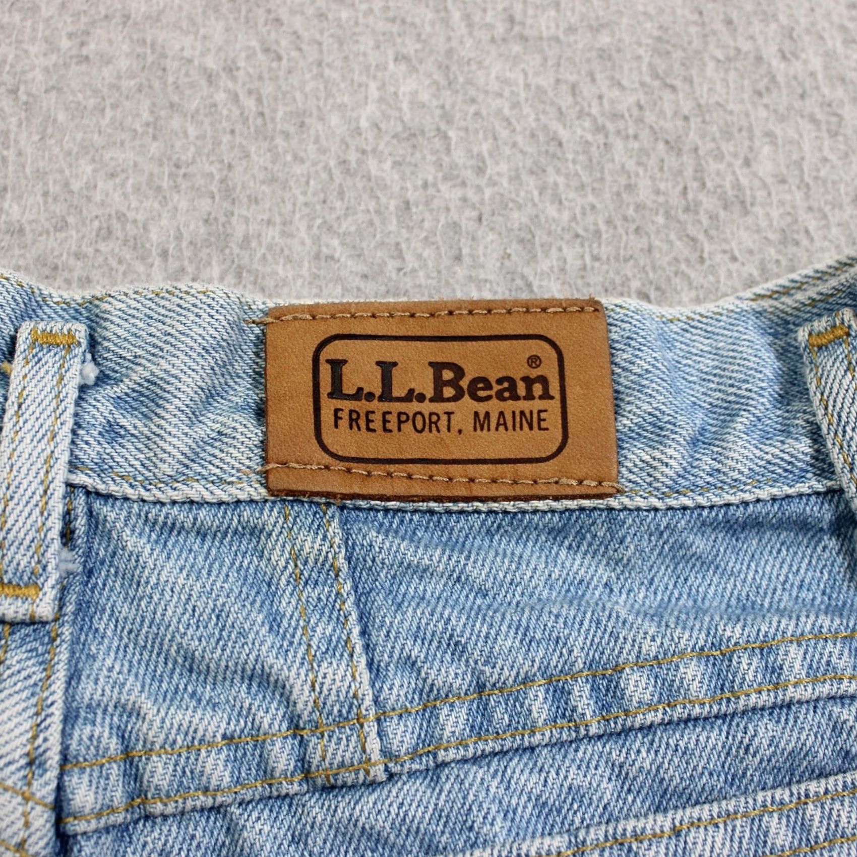 Vintage VINTAGE L.L.Bean Jeans Women 10 Blue Light Wash High Rise Mom Tapper 90s Made USA Size 32" / US 10 / IT 46 - 5 Thumbnail