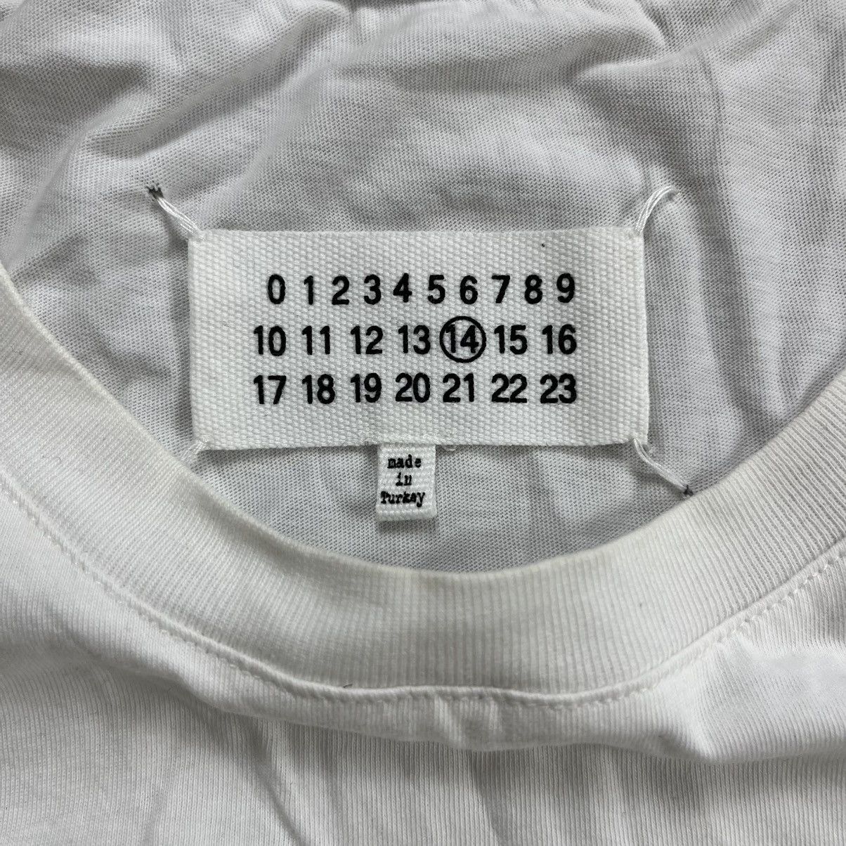 Maison Margiela Luxury Maison Martin Margiela Paris Stereotype White Tee Size US M / EU 48-50 / 2 - 4 Thumbnail