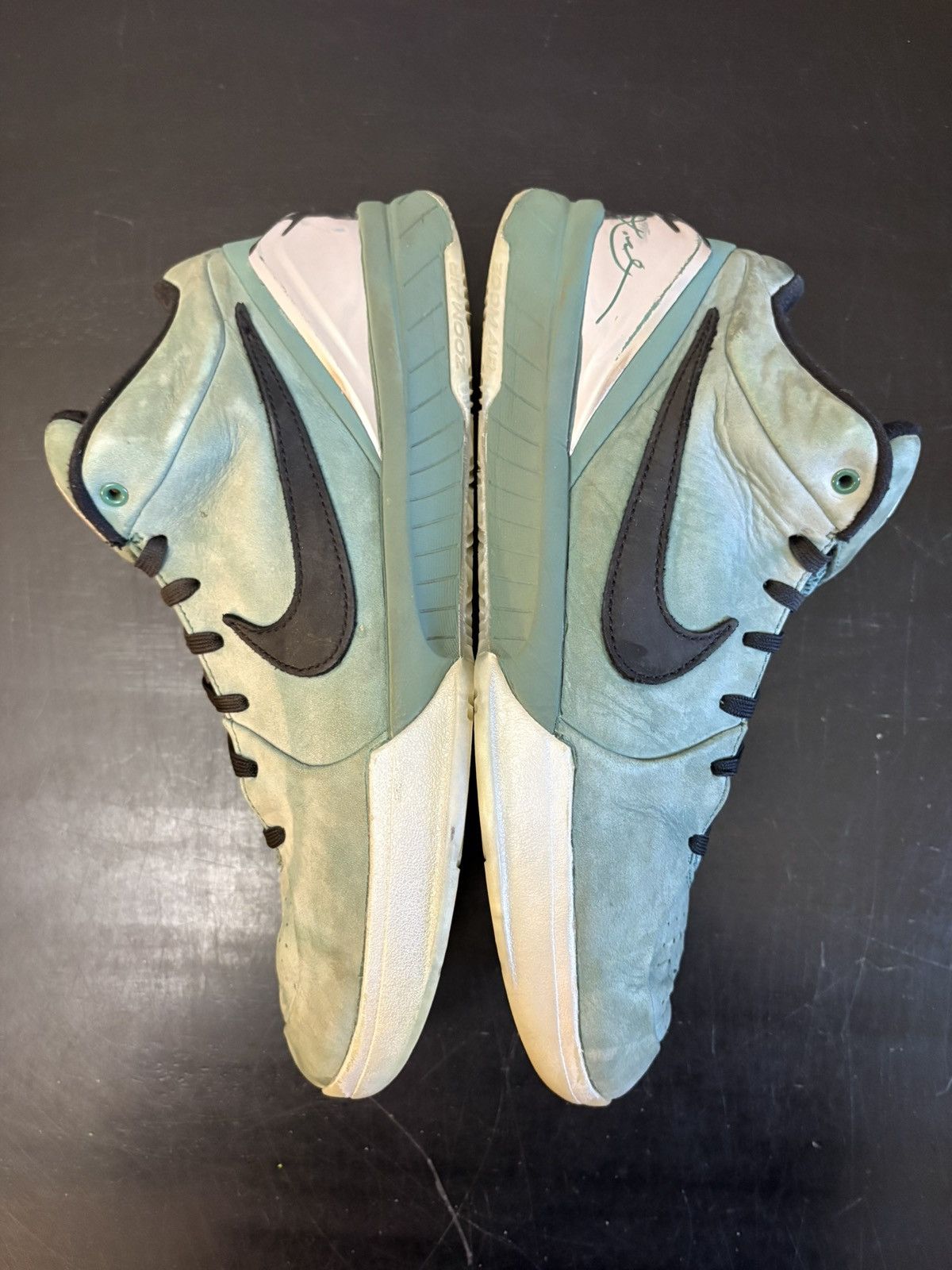 Nike Nike Kobe 4 Protro Girl Dad Size US 10.5 / EU 43-44 - 4 Thumbnail