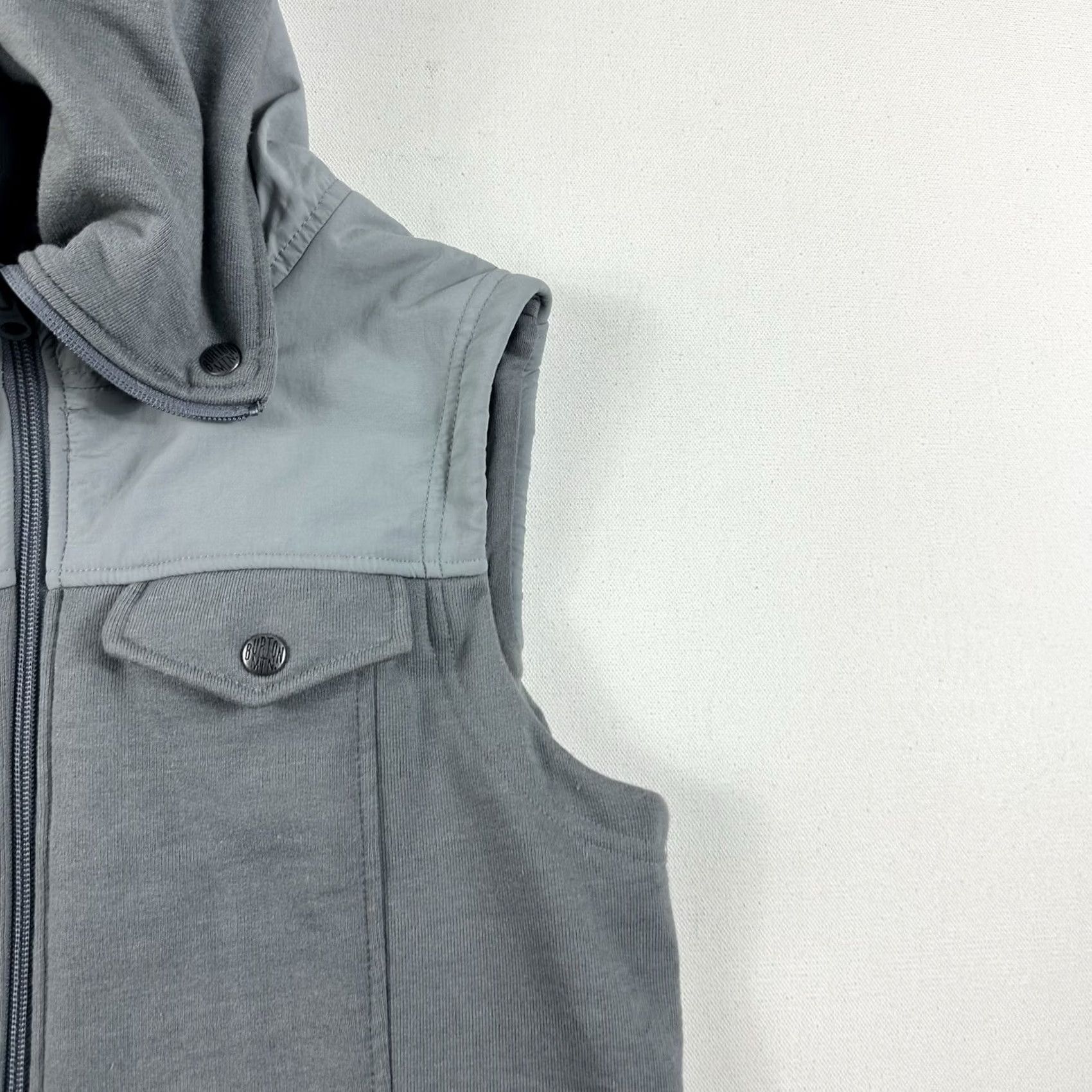 Burton Burton DRYRIDE Vest Sleeveless Hoodie Fleece Snow Layer Womens Medium Gray Size M / US 6-8 / IT 42-44 - 5 Thumbnail