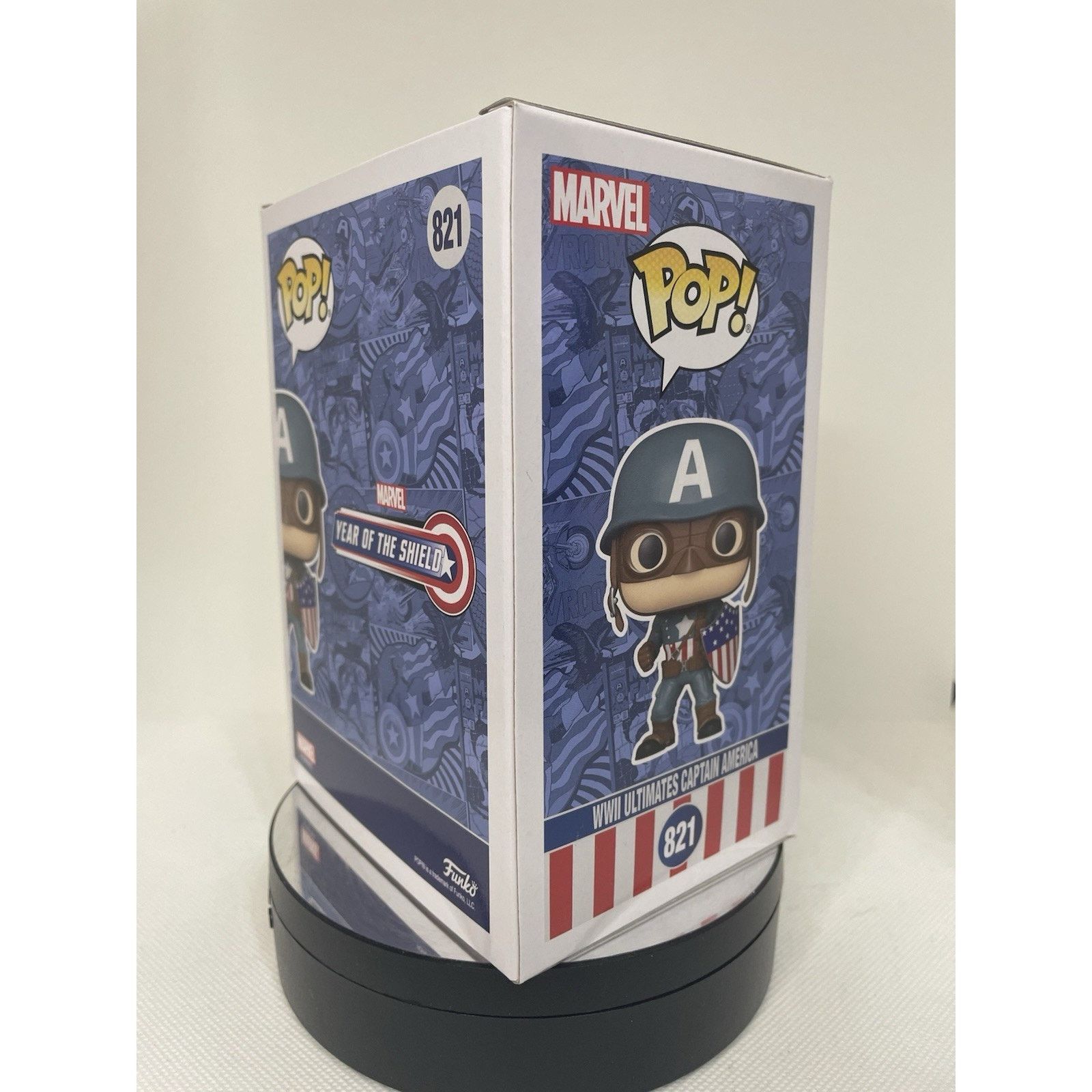 Marvel Comics Funko Pop! WWII Ultimate Captain America #821 Collector Corp Size ONE SIZE - 6 Thumbnail