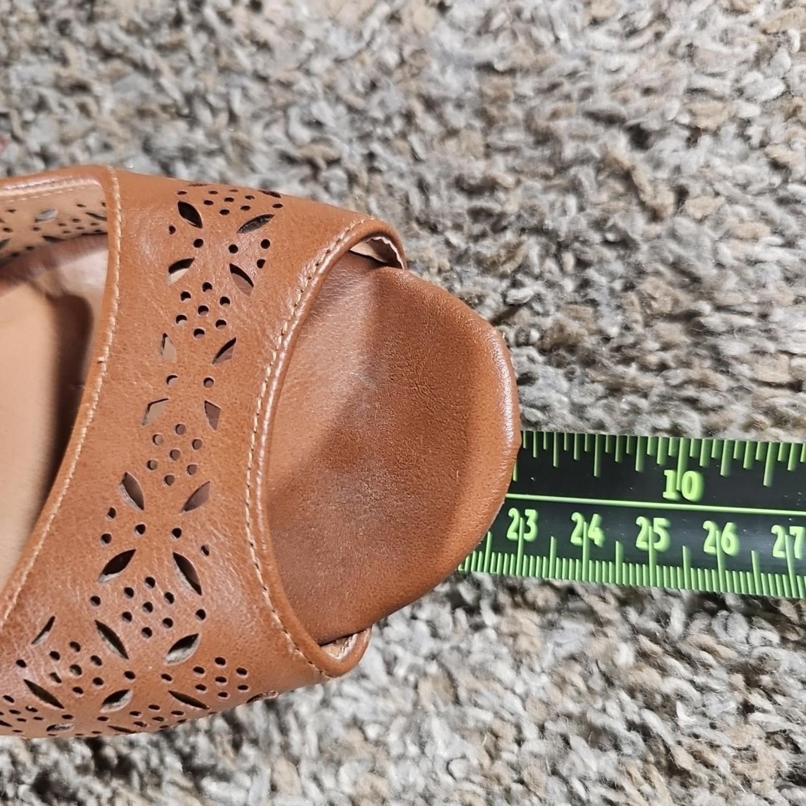 Other capelli new york slip ons SEE MEASUREMENTS Size US 7.5 / IT 37.5 - 8 Thumbnail
