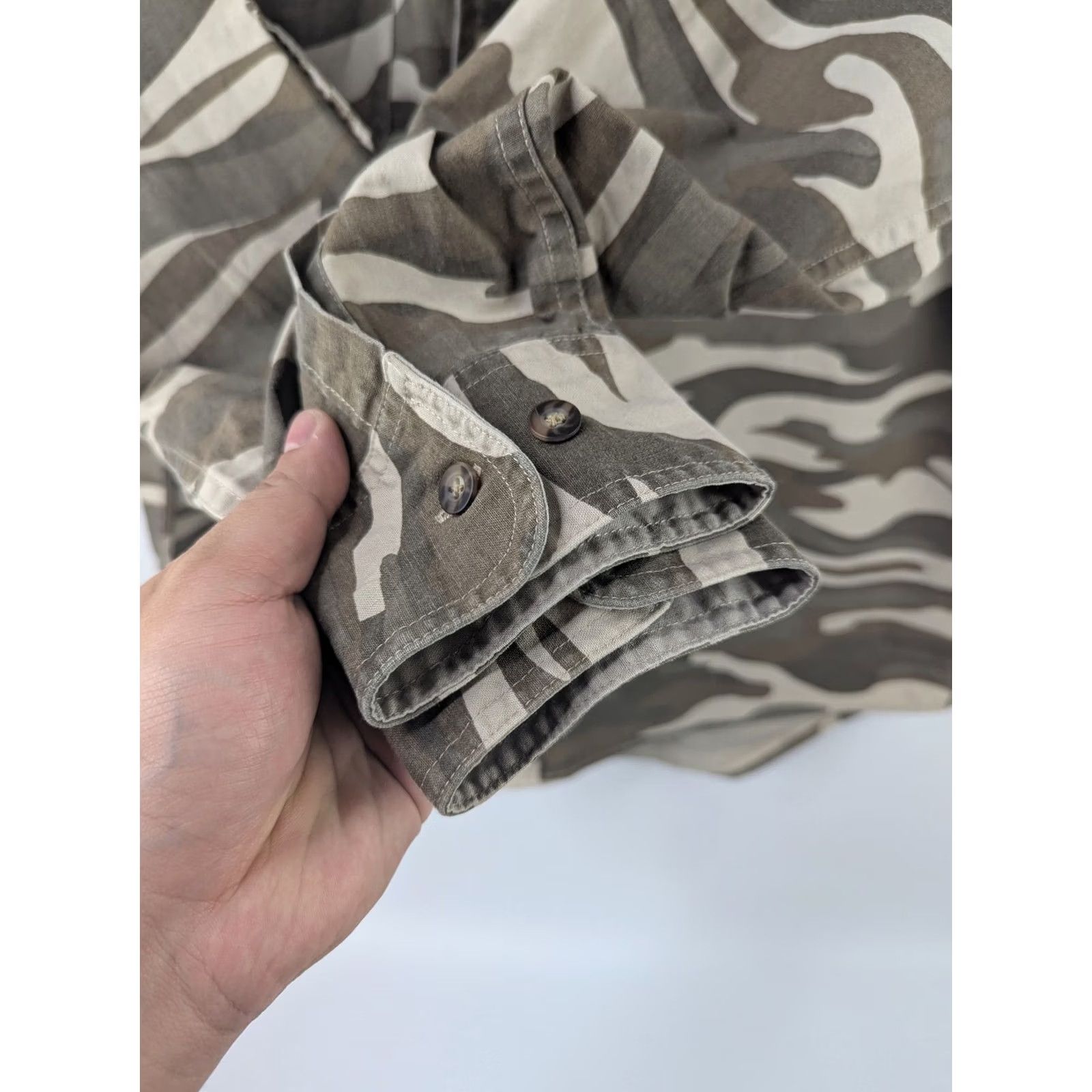 Vintage Cabela's Shirt Men's L Camouflage Button Long Sleeve Utility Field Hunting Military Brown Cotton Canvas Shirt (M) Mens Size US L / EU 52-54 / 3 - 3 Thumbnail