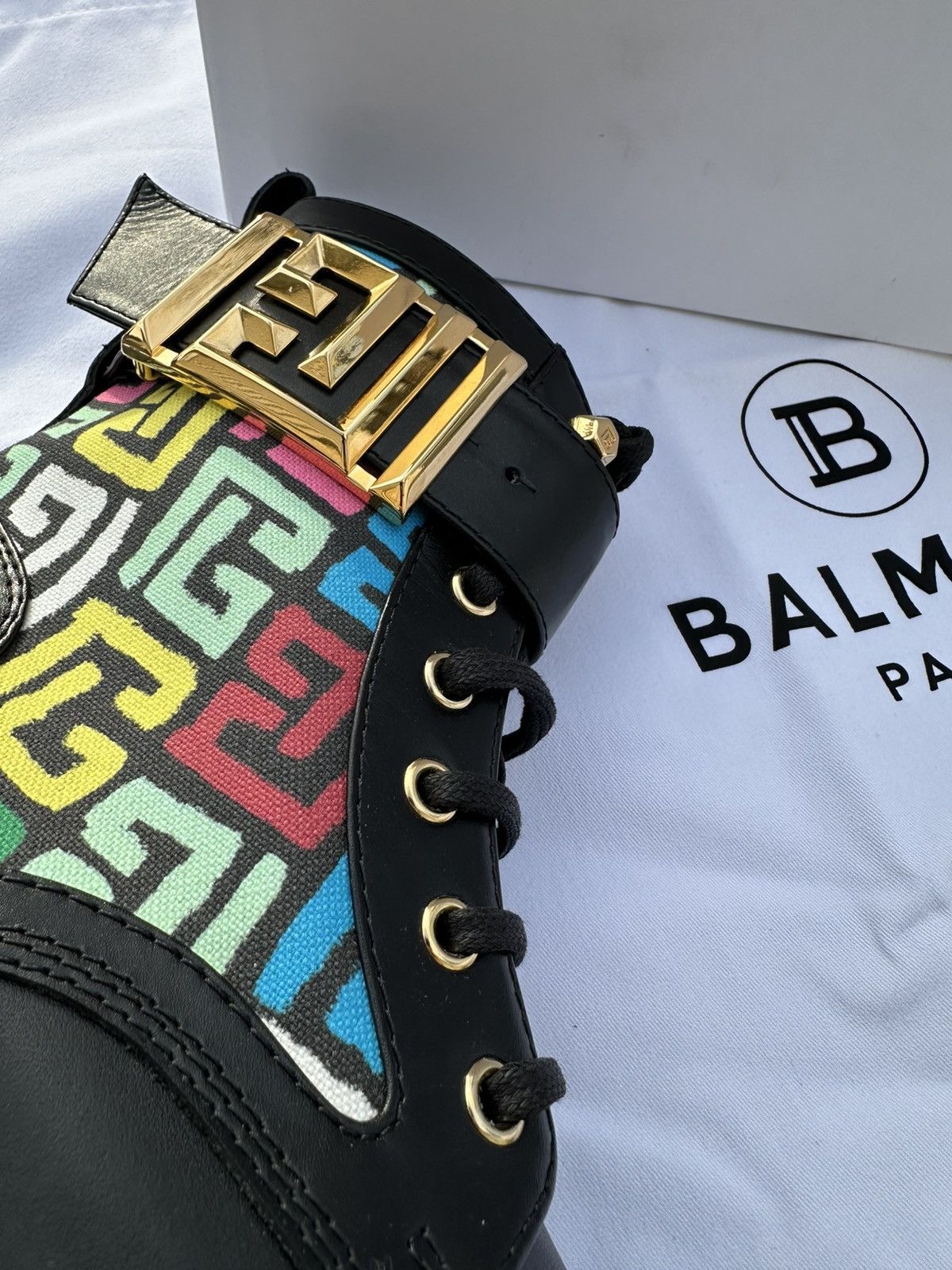 Balmain Balmain Paris Ranger Ankle Boot Charlie Army Womens (Size 9) Size US 9 / IT 39 - 3 Thumbnail