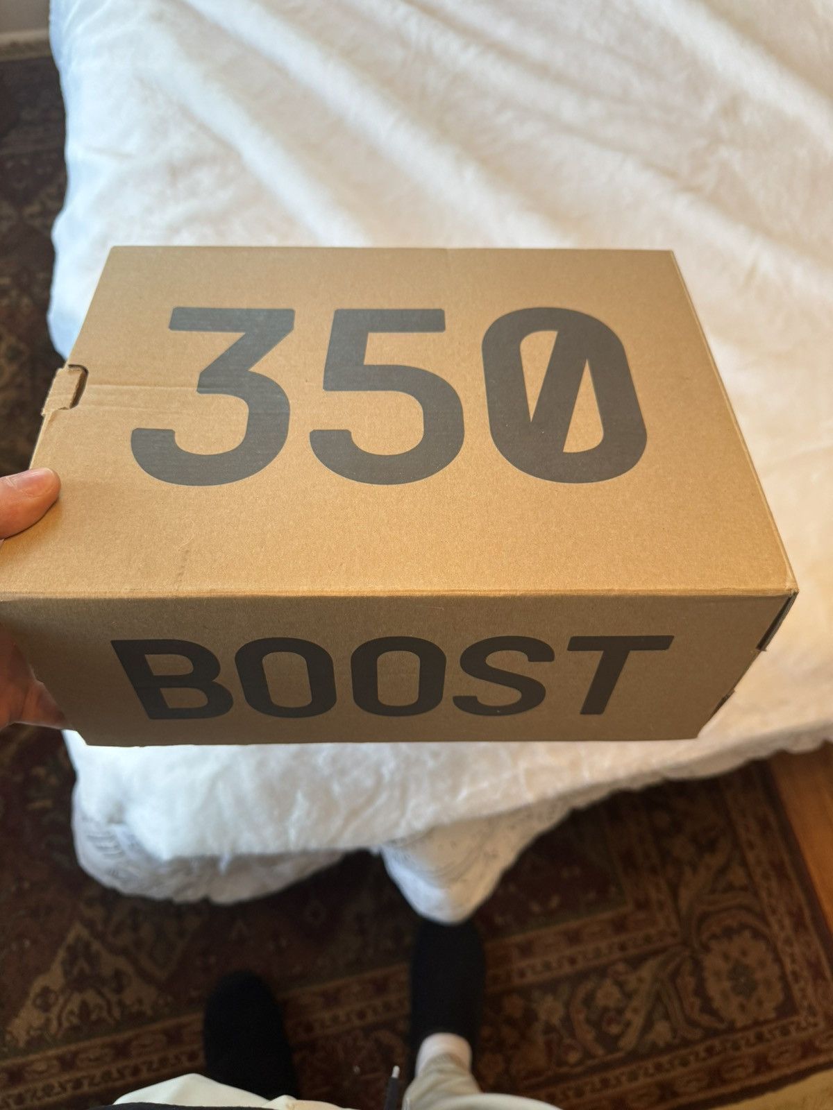 Adidas × Yeezy Yeezy triple whites Size US 5 / EU 37 - 8 Thumbnail