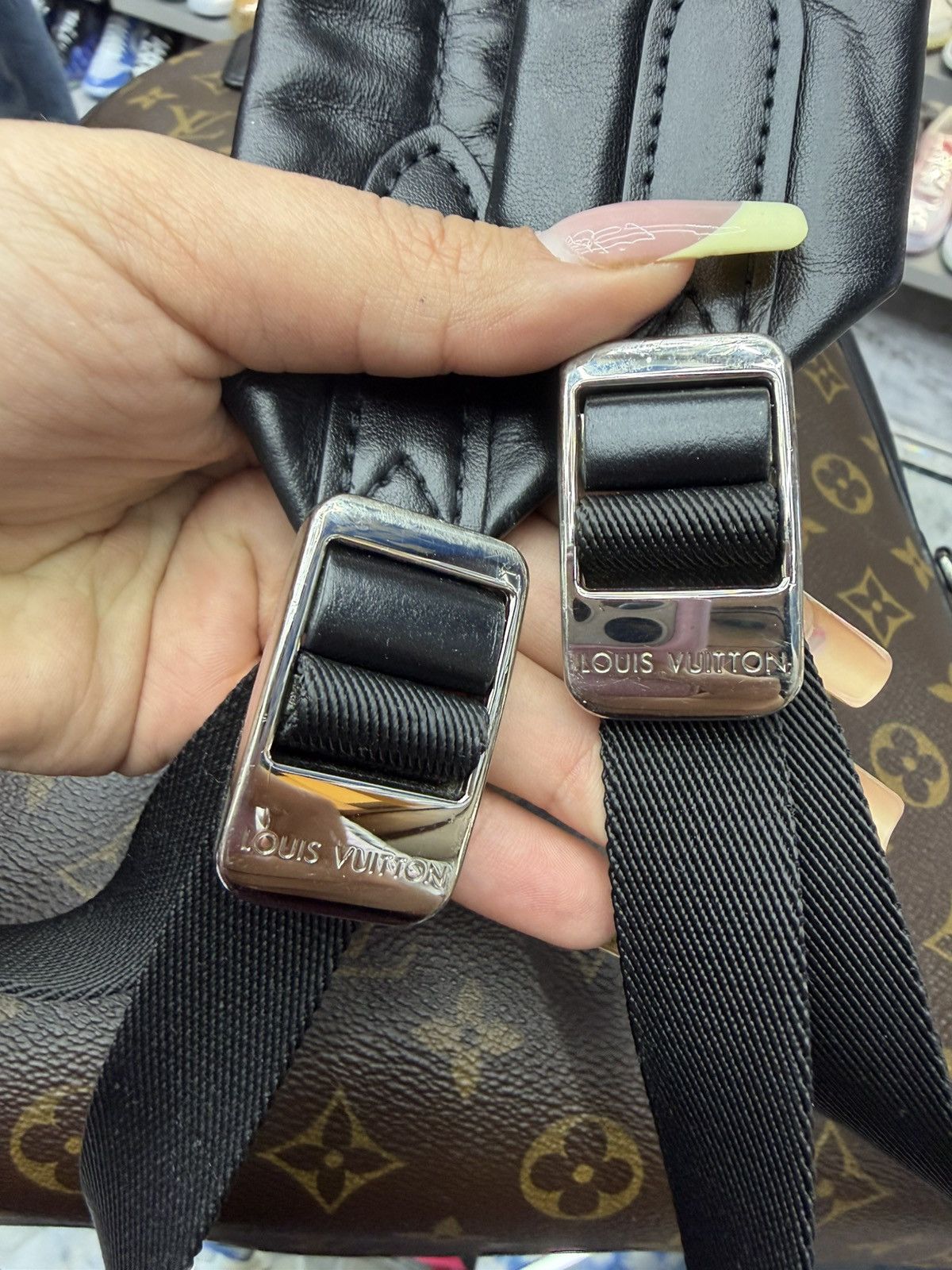 Louis Vuitton Louis Vuitton Josh Backpack Size ONE SIZE - 9 Thumbnail