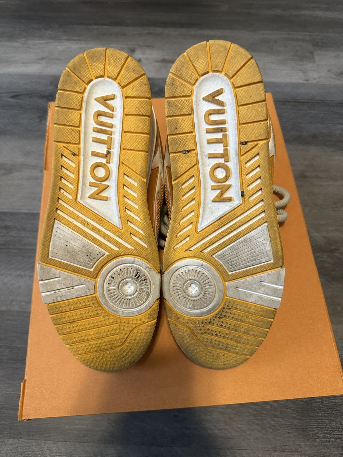 Louis Vuitton Louis Vuitton Skate ‘Orange’ Size 7LV 8-8.5us Size US 8 / EU 41 - 9 Thumbnail