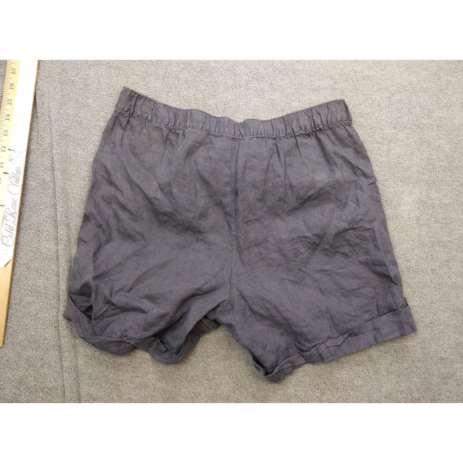 Ellen Tracy Ellen Tracy Shorts Womens Small Gray 100% Linen Drawstring Elastic Waist Cuffed Shorts Linen Relaxed Casual/Travel Womens Small gray Ellen Tracy Size 28" / US 6 / IT 42 - 5 Thumbnail