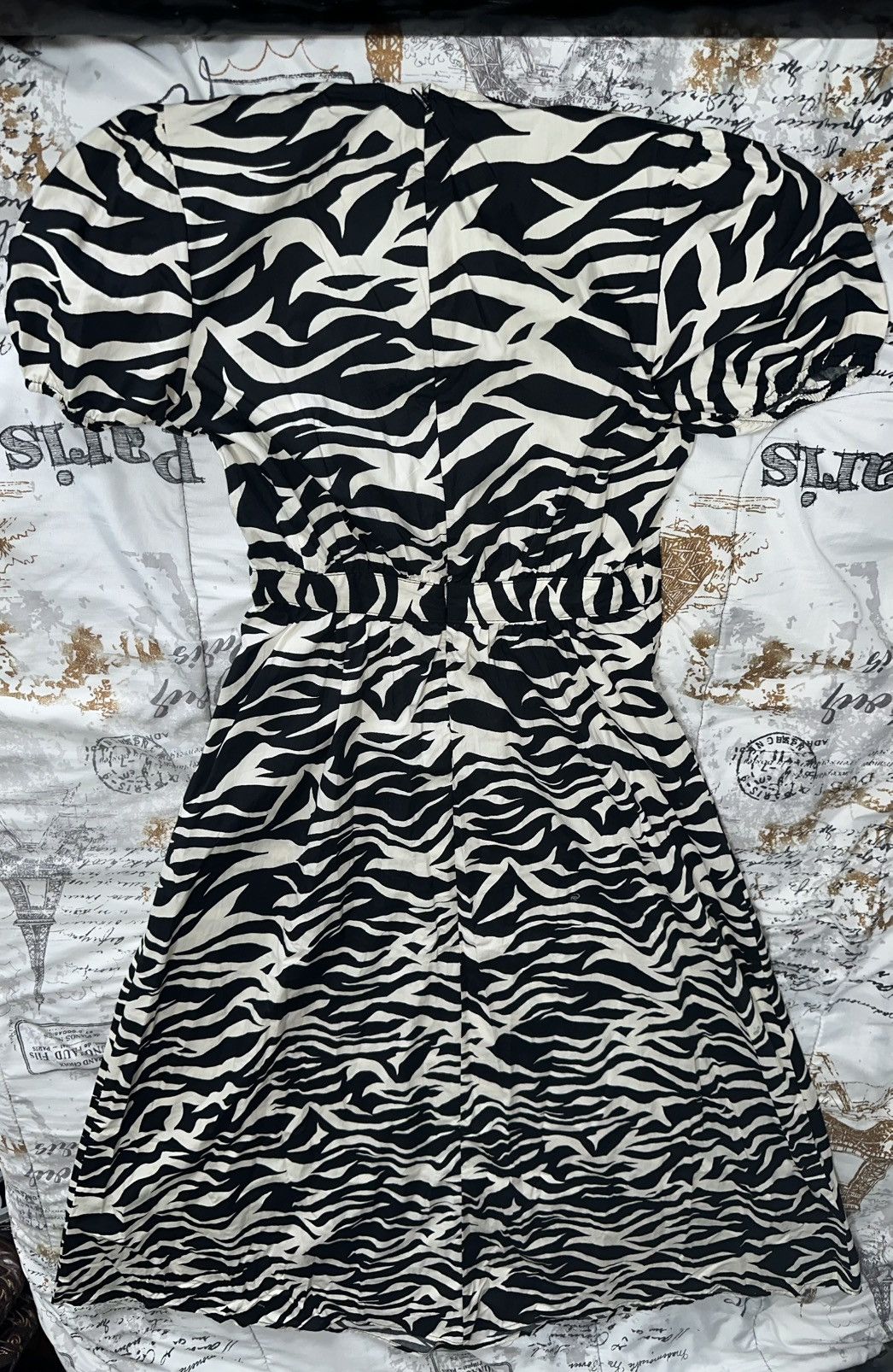 WhoWhat What Wear XS Zebra Print Faux Wrap Dress Puff Sleeve w Tags Size XS / US 0-2 / IT 36-38 - 2 Thumbnail