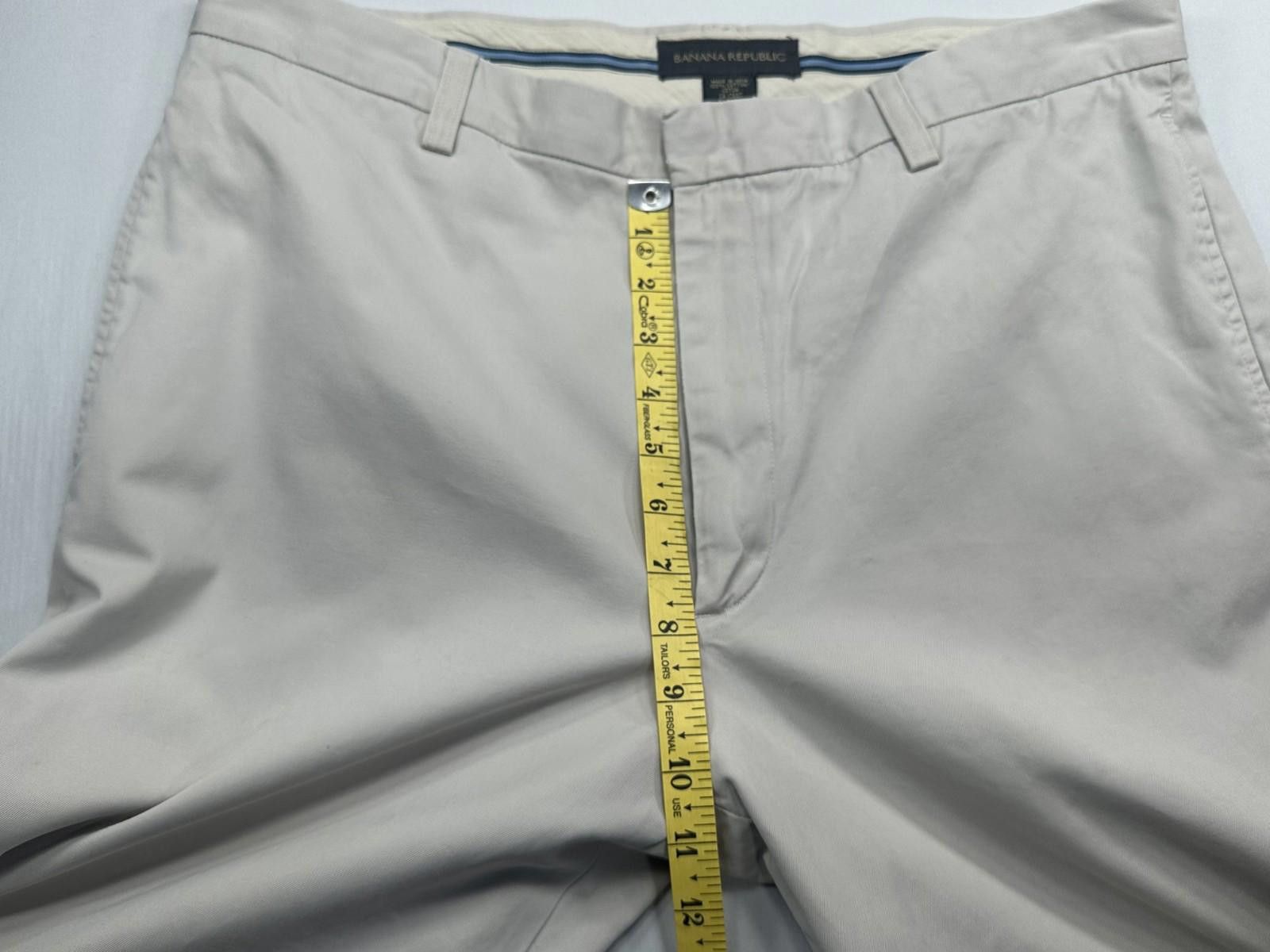 Banana Republic Banana Republic Flat Front Cotton Chinos Men Khaki 35/32 Size US 35 - 6 Thumbnail