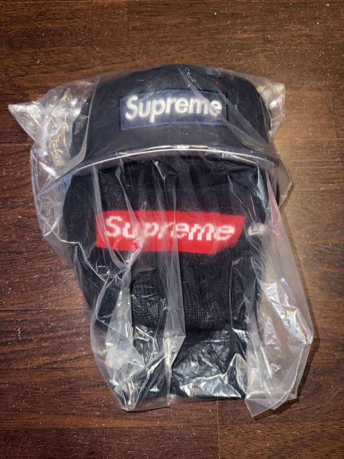 New Era × Supreme Supreme Box Logo New Era + Balaclava Size ONE SIZE - 1 Thumbnail