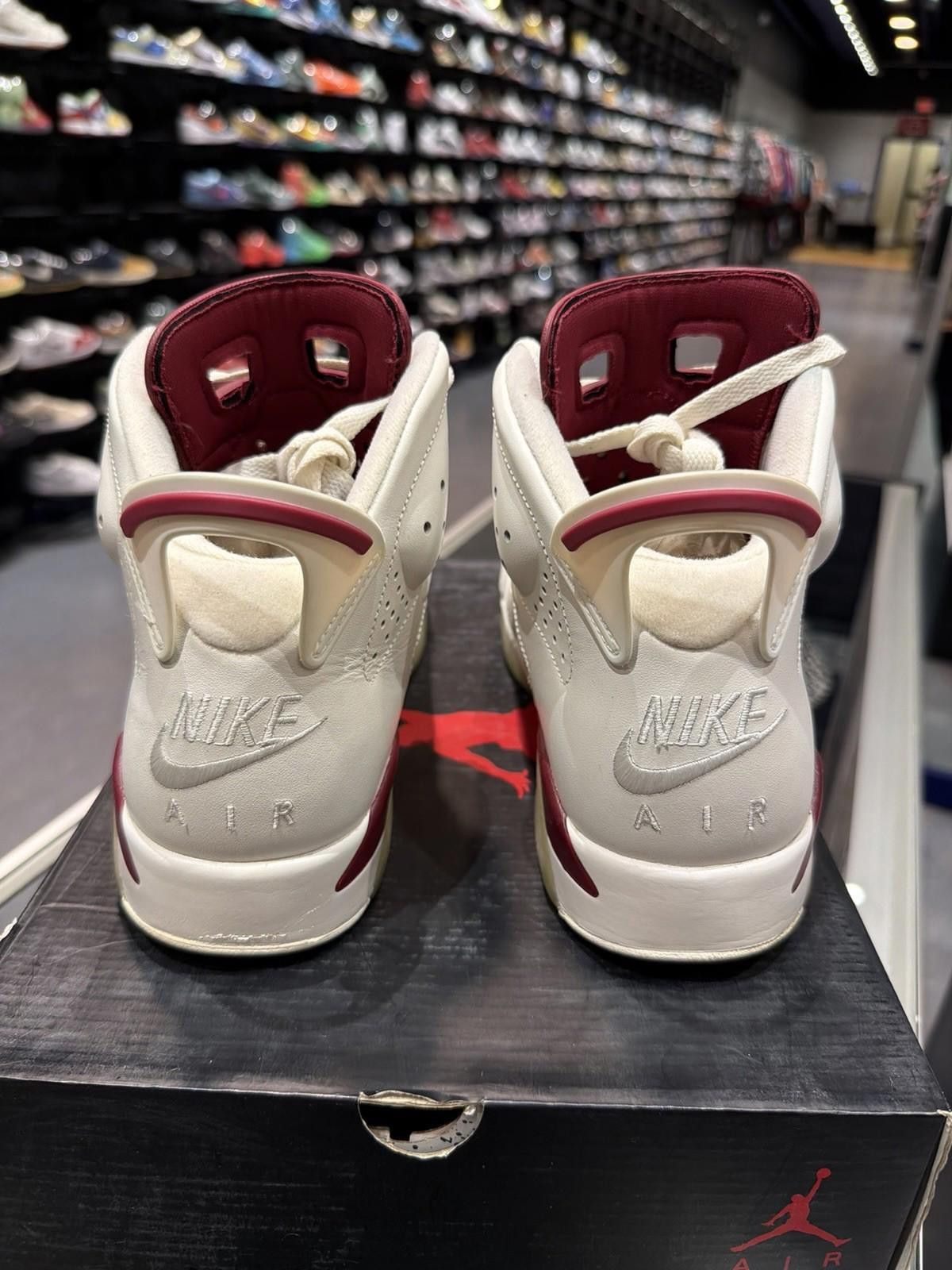 Nike Nike Air Jordan 6 Retro Maroon 384664-116 Men’s Size 8.5 Size US 8.5 / EU 41-42 - 7 Thumbnail