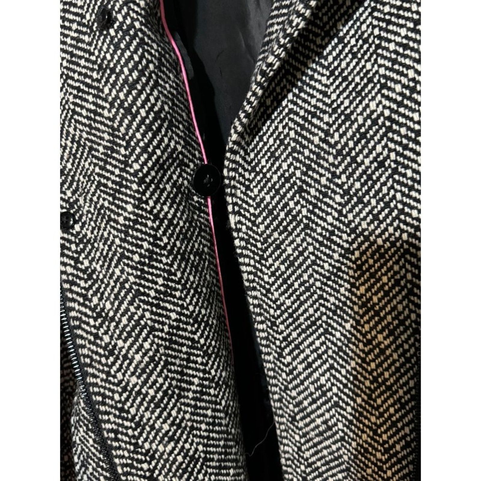 Victoria's Secret Victoria’s Secret · Small · Tweed Winter Jacket · Tailored Size 26" / US 2 / IT 38 - 8 Thumbnail