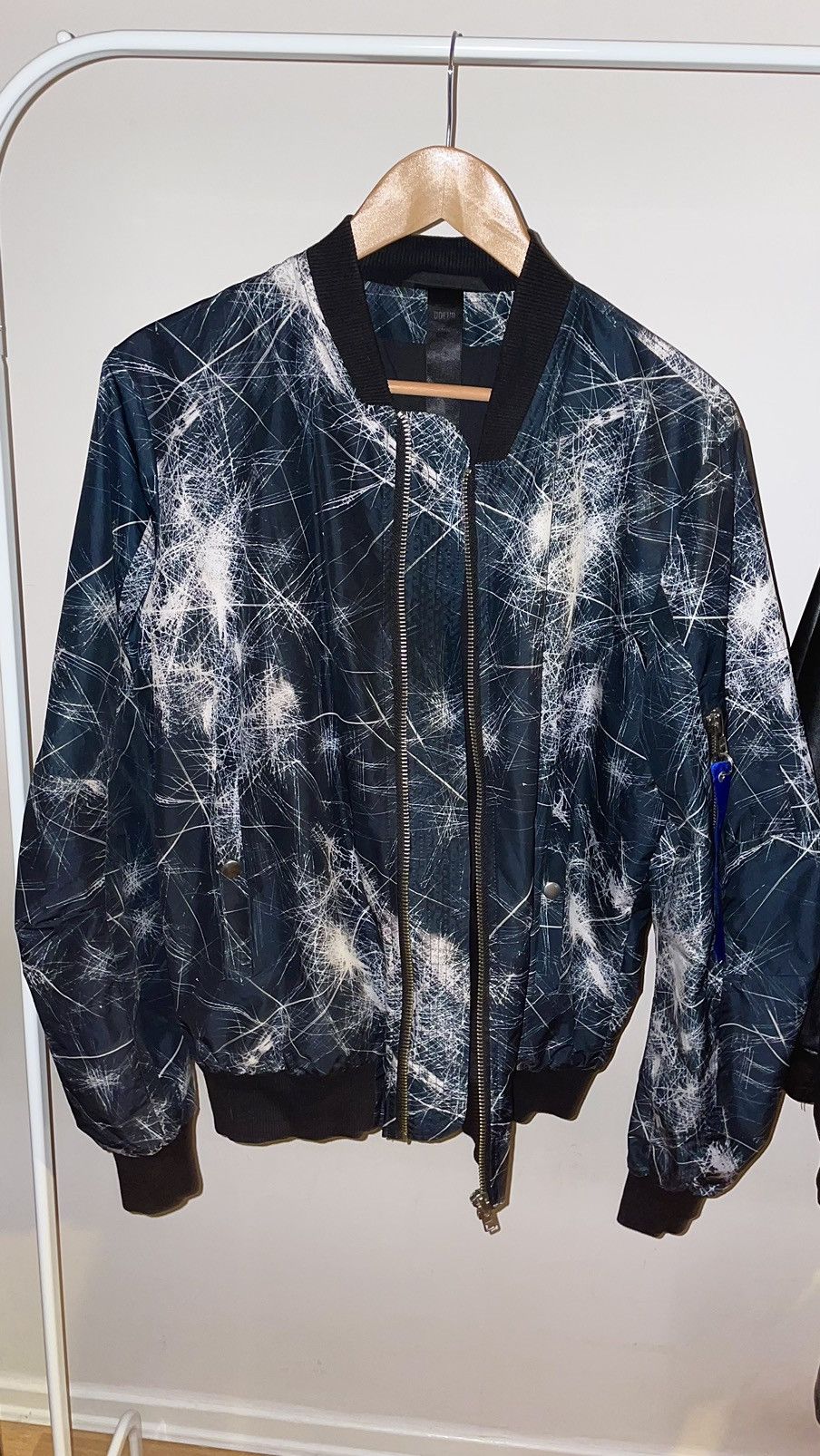 Concepts d'Odeur Odeur O-S-A Tiger bomber jacket size L Size US L / EU 52-54 / 3 - 7 Thumbnail