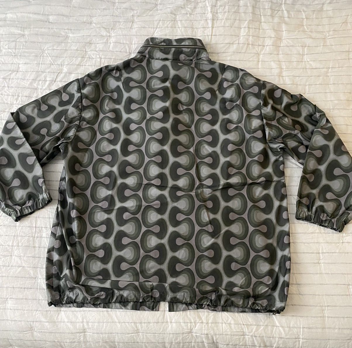 Dries Van Noten Dries Van Noten Varlam Printed Hooded Jacket Sz Large NWT Size US L / EU 52-54 / 3 - 17 Thumbnail