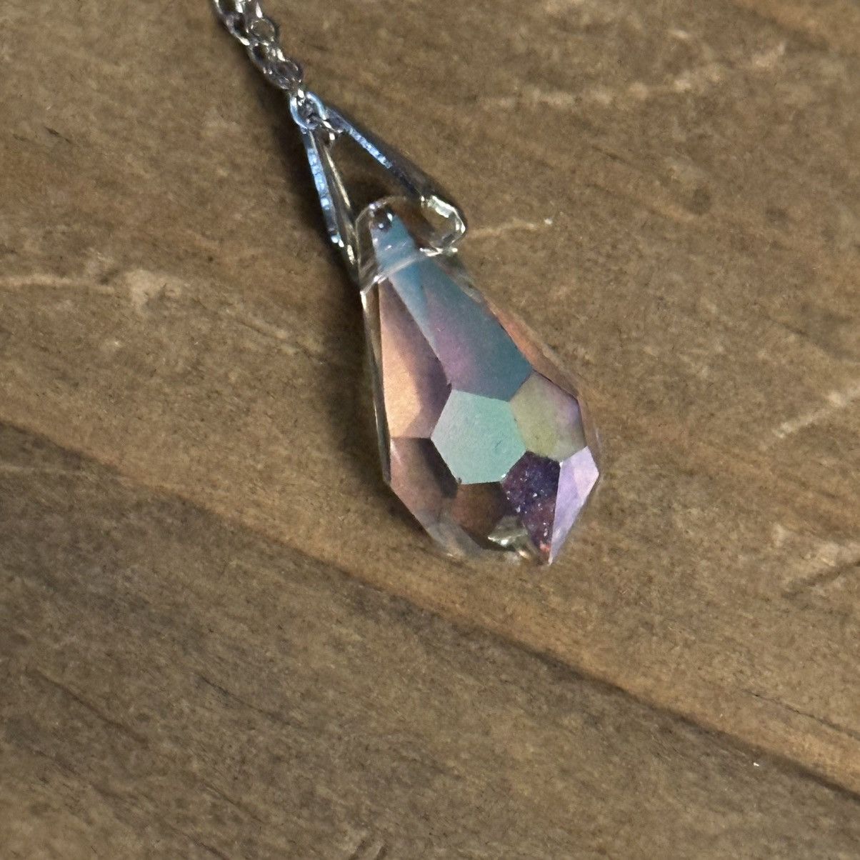 Vintage Vintage silver tone AB Crystal teardrop pendant necklace Size ONE SIZE - 3 Thumbnail