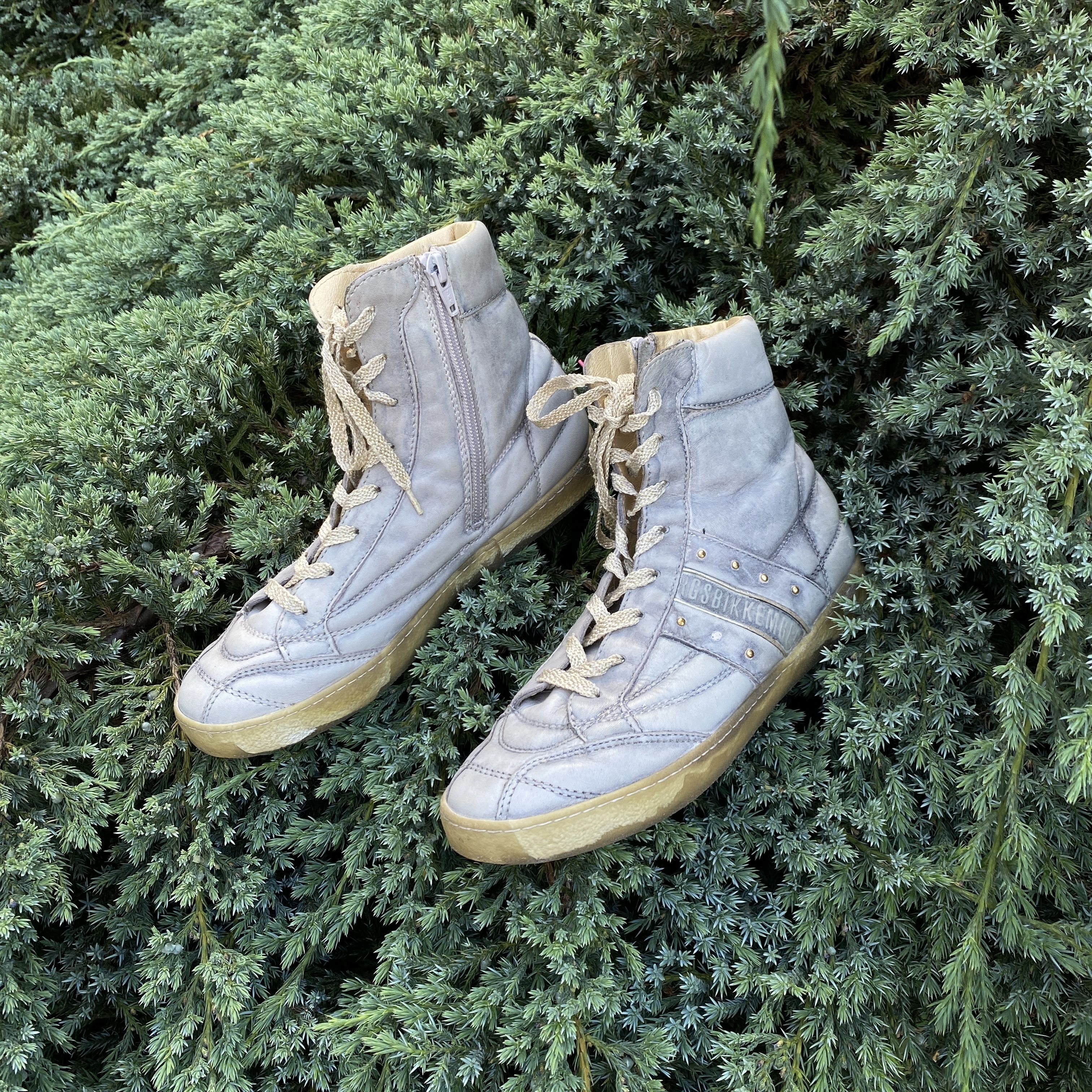 Dirk Bikkembergs Dirk Bikkembergs Washed Grey High Top Sneakers - 37 Size US 6 / IT 36 - 1 Thumbnail
