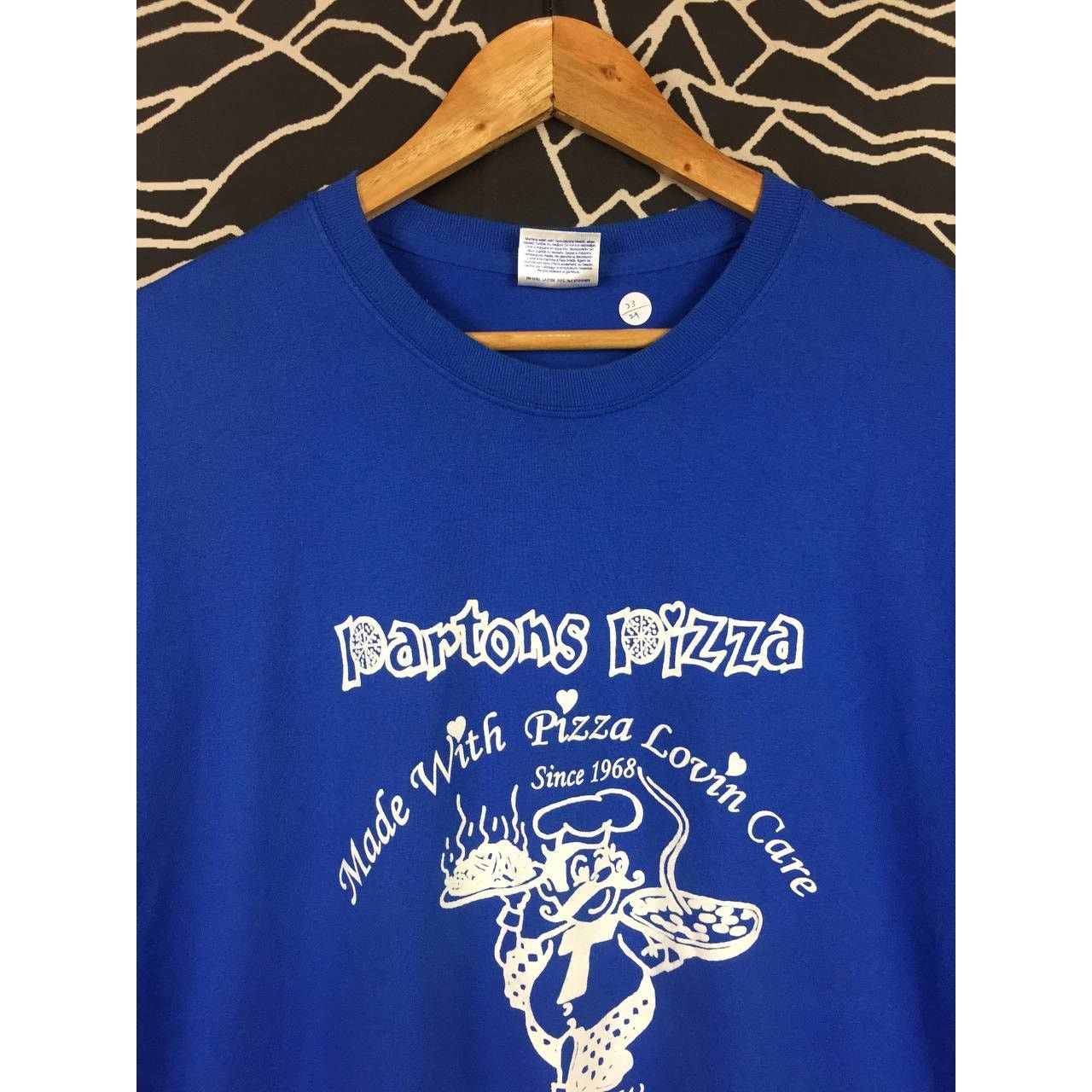 Hanes × Vintage Vtg Y2K Hanes Heavyweight 50/50 Partons Pizza Promo Tee Size US XL / EU 56 / 4 - 3 Thumbnail