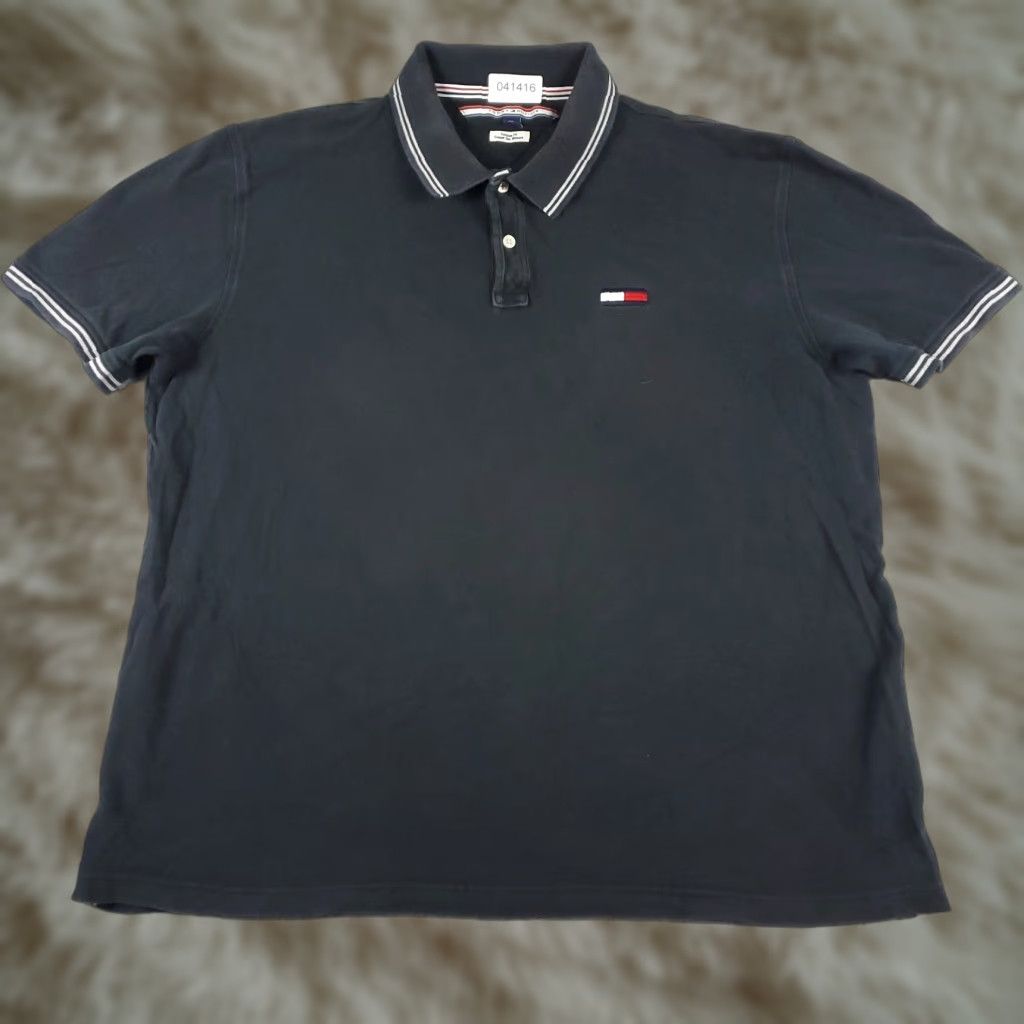 Tommy Hilfiger VINTAGE Tommy Hilfiger Polo Shirt Mens 2XL Black Casual Short Sleeve Polo Mens 2XL Black Tommy Hilfiger Shirts Mens Size US XXL / EU 58 / 5 - 1 Thumbnail