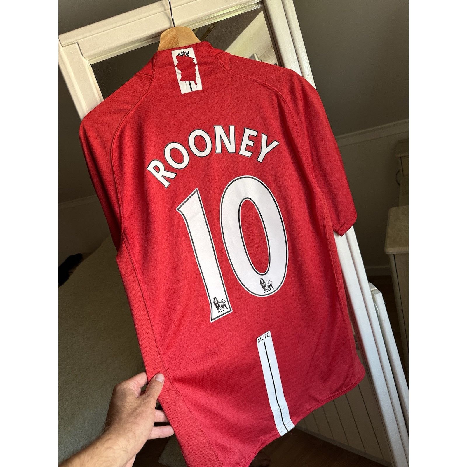 Nike MANCHESTER UNITED ROONEY 2007 2009 HOME SHIRT JERSEY NIKE Size US M / EU 48-50 / 2 - 3 Thumbnail