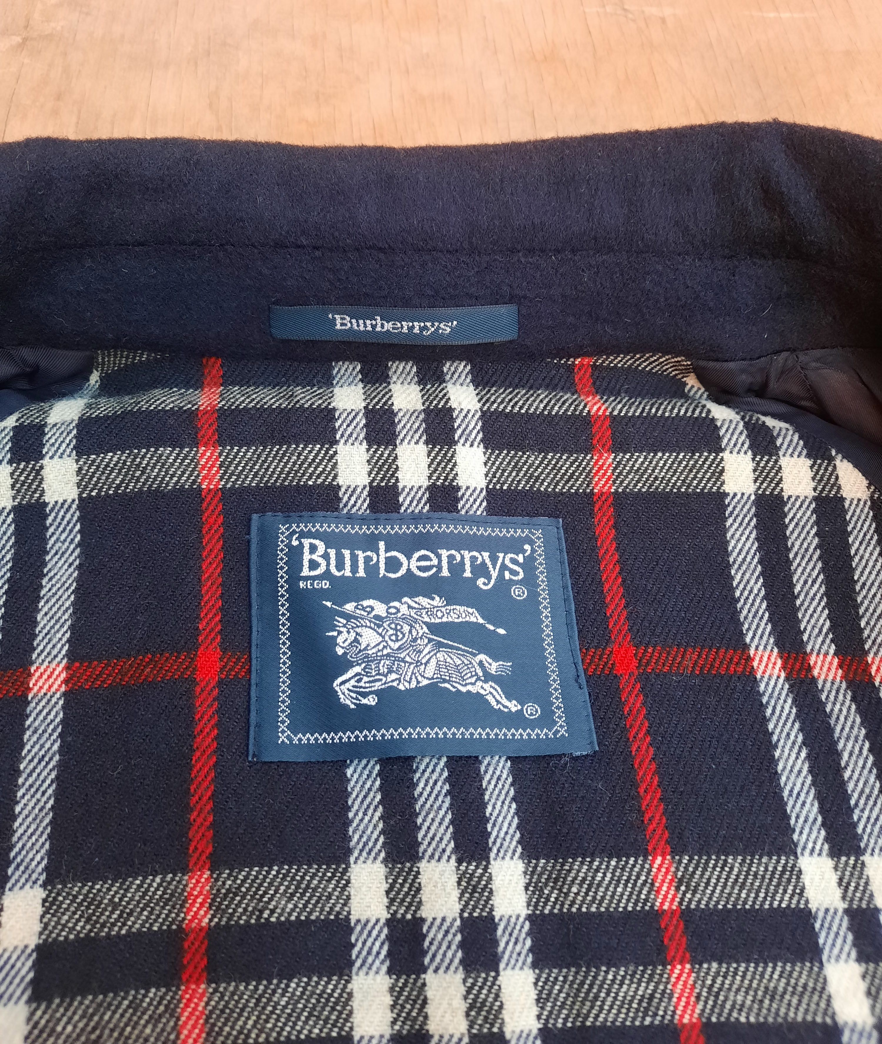 Burberry 90s Burberrys’ Classic Navy Wool Overcoat – Size 54 / XL Size US XL / EU 56 / 4 - 6 Thumbnail