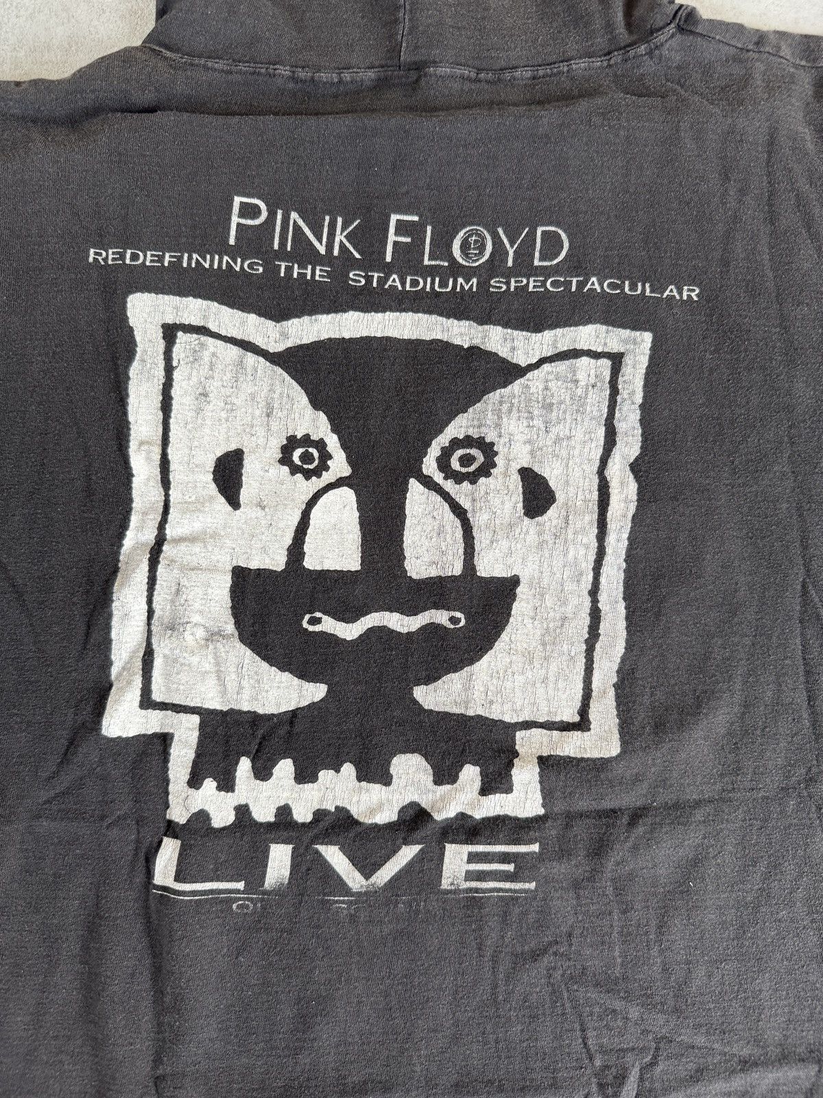 Band Tees × Pink Floyd × Vintage *SUPER RARE* VINTAGE PINK FLOYD 1994 90s HOOD TEE TOUR Size US XL / EU 56 / 4 - 9 Thumbnail