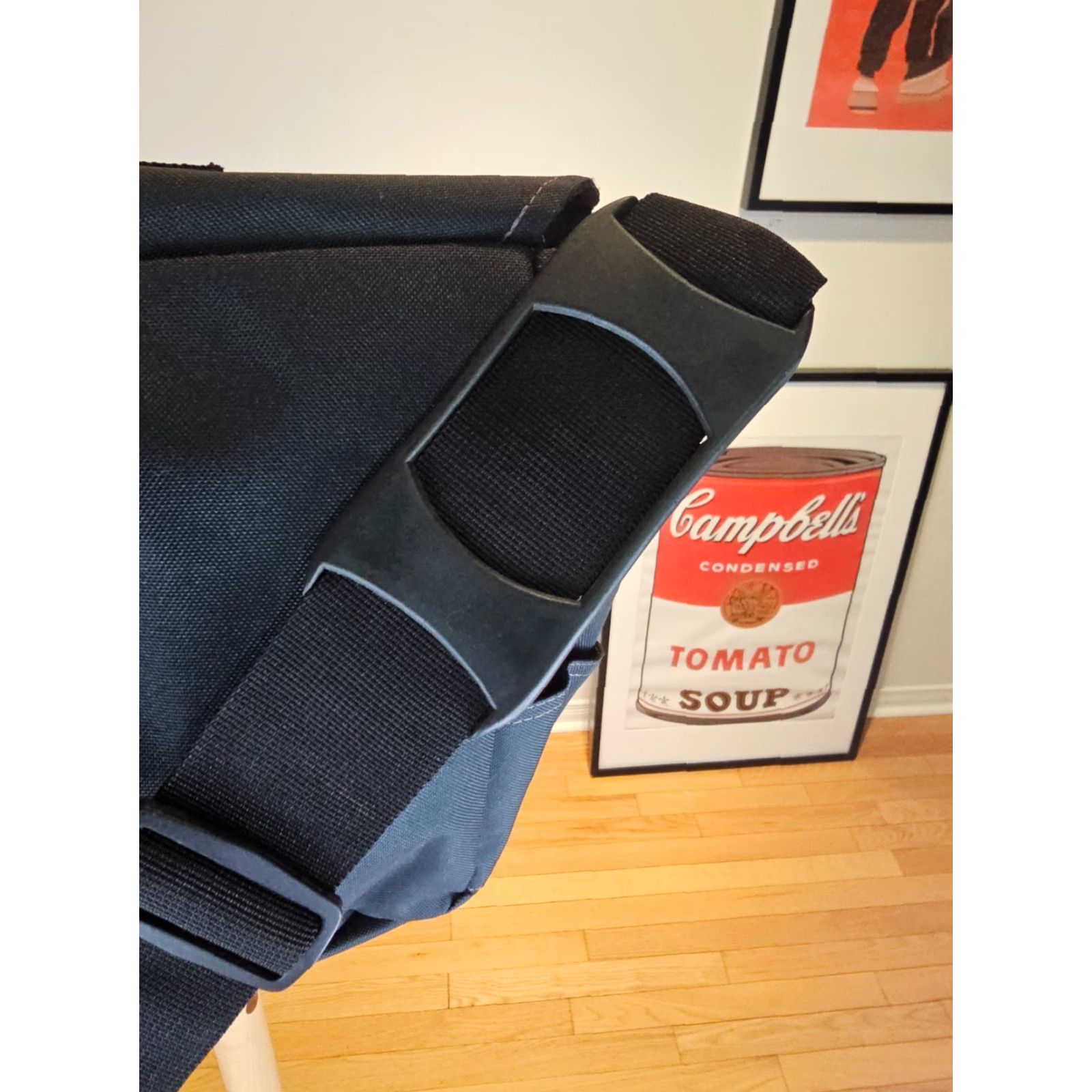 Dickies VINTAGE NWT 90's DICKIES YAK PAK CROSS BAG SZ 16X13X4 Black Canvas Crossbody Mens Womens Unisex Adults Size ONE SIZE - 7 Thumbnail