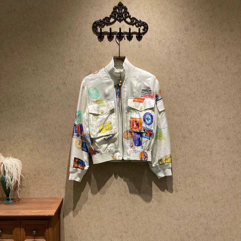 Louis Vuitton Louis Vuitton 25 FW new flower print full medal silk jacke Size XXS / US 00 / IT 34 - 2 Thumbnail