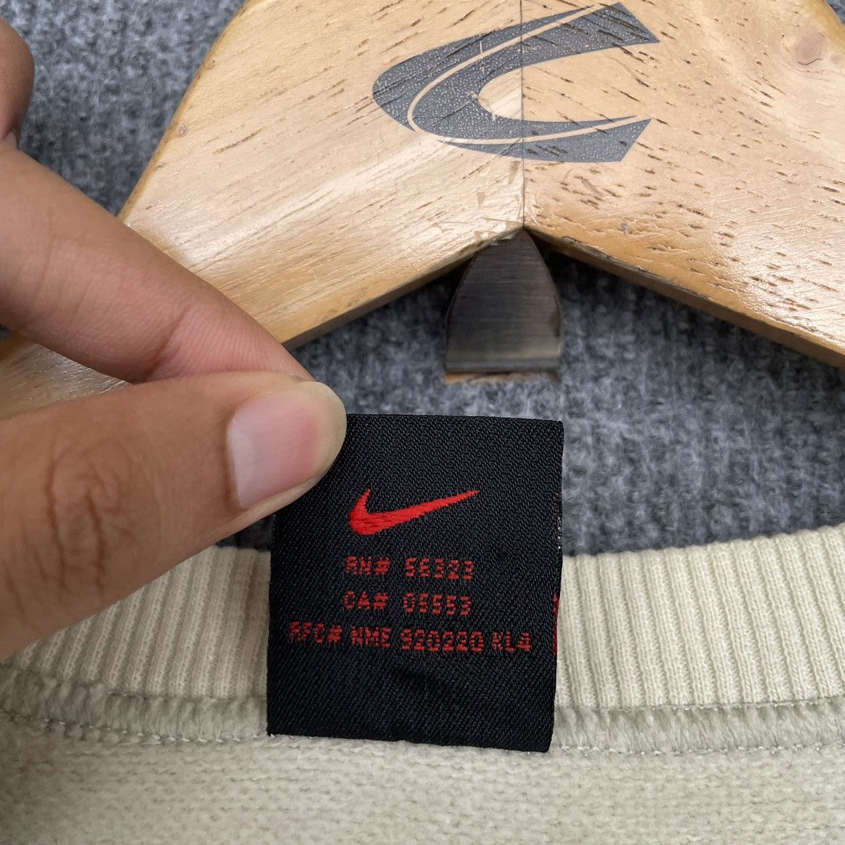 Nike × Vintage Vintage 2000s Nike Essentials Beige Sweatshirt Size US M / EU 48-50 / 2 - 5 Thumbnail
