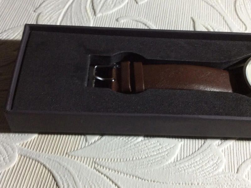 Designer Unknown bee dial brown leather strap watch Size ONE SIZE - 10 Thumbnail
