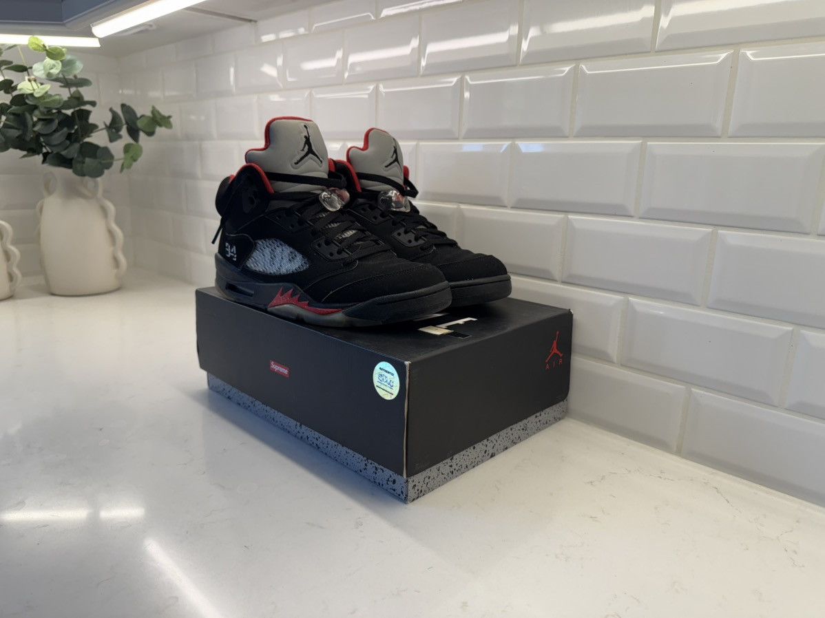 Jordan Brand × Supreme Air Jordan 5 Supreme Size US 9 / EU 42 - 1 Thumbnail
