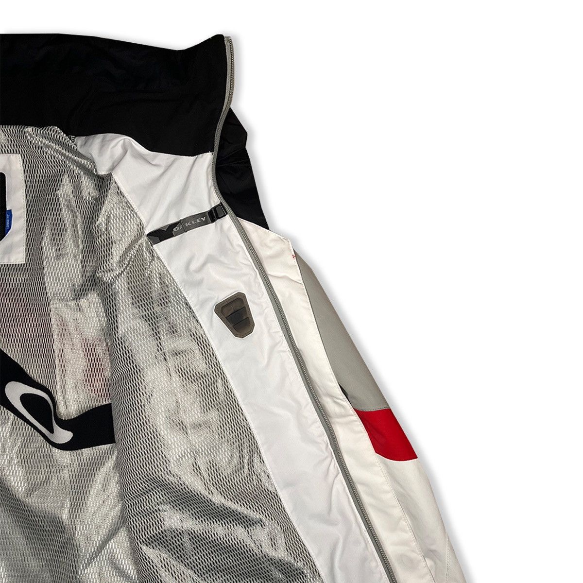Oakley 2012 Oakley Highly Technical Ventilated Recco Jacket Size US S / EU 44-46 / 1 - 12 Thumbnail