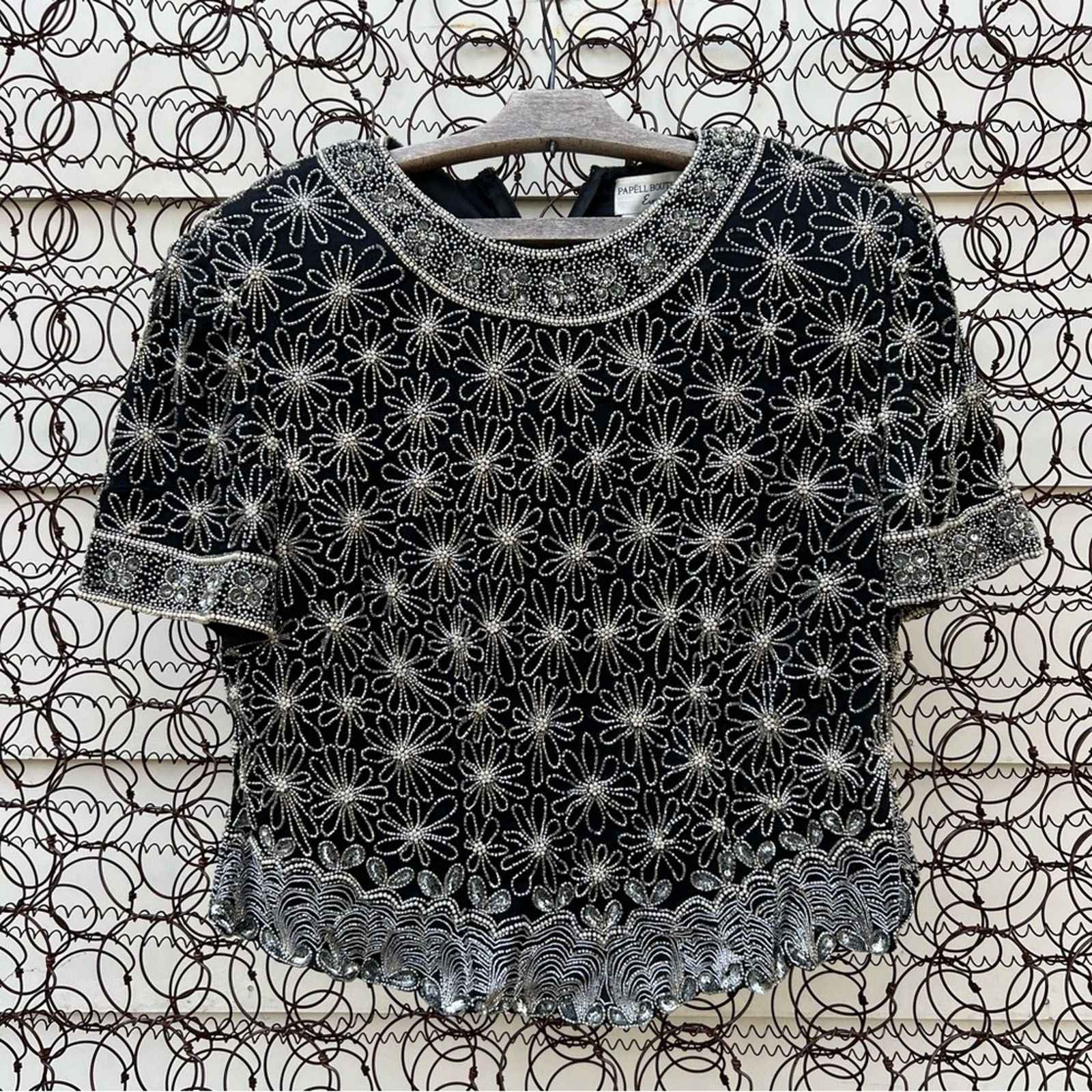 Adrianna Papell Boutique Blk Silk Beaded Daisy Floral Blouse