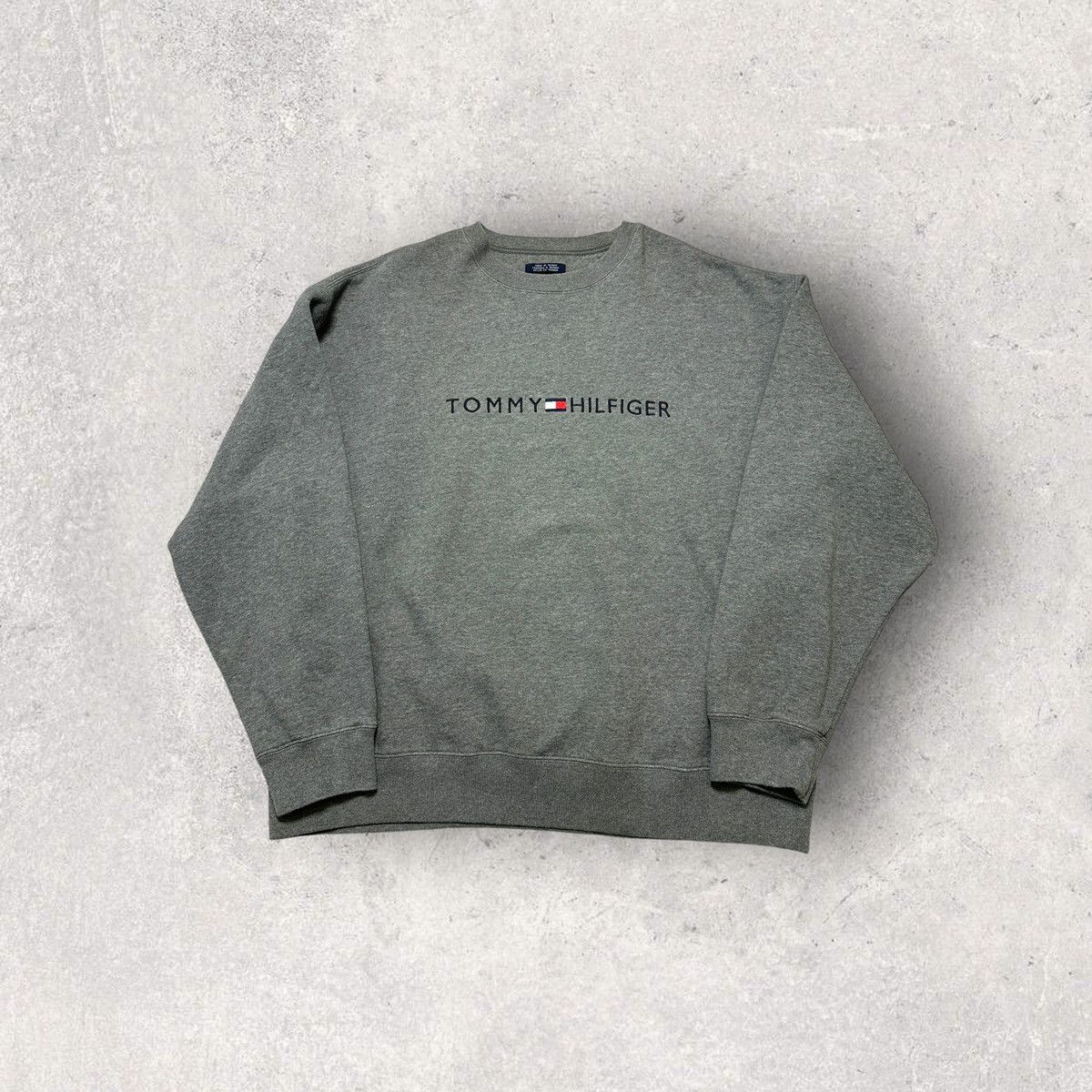 Tommy Hilfiger Vintage Tommy Hilfiger sweatshirt Size US XXL / EU 58 / 5 - 1 Thumbnail