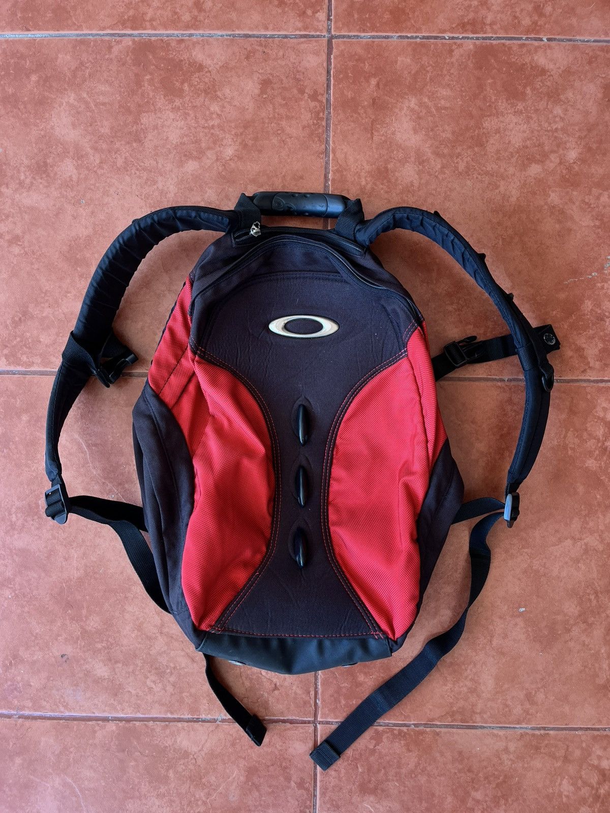 Oakley Vintage oakley spikes backpack Size ONE SIZE - 1 Thumbnail