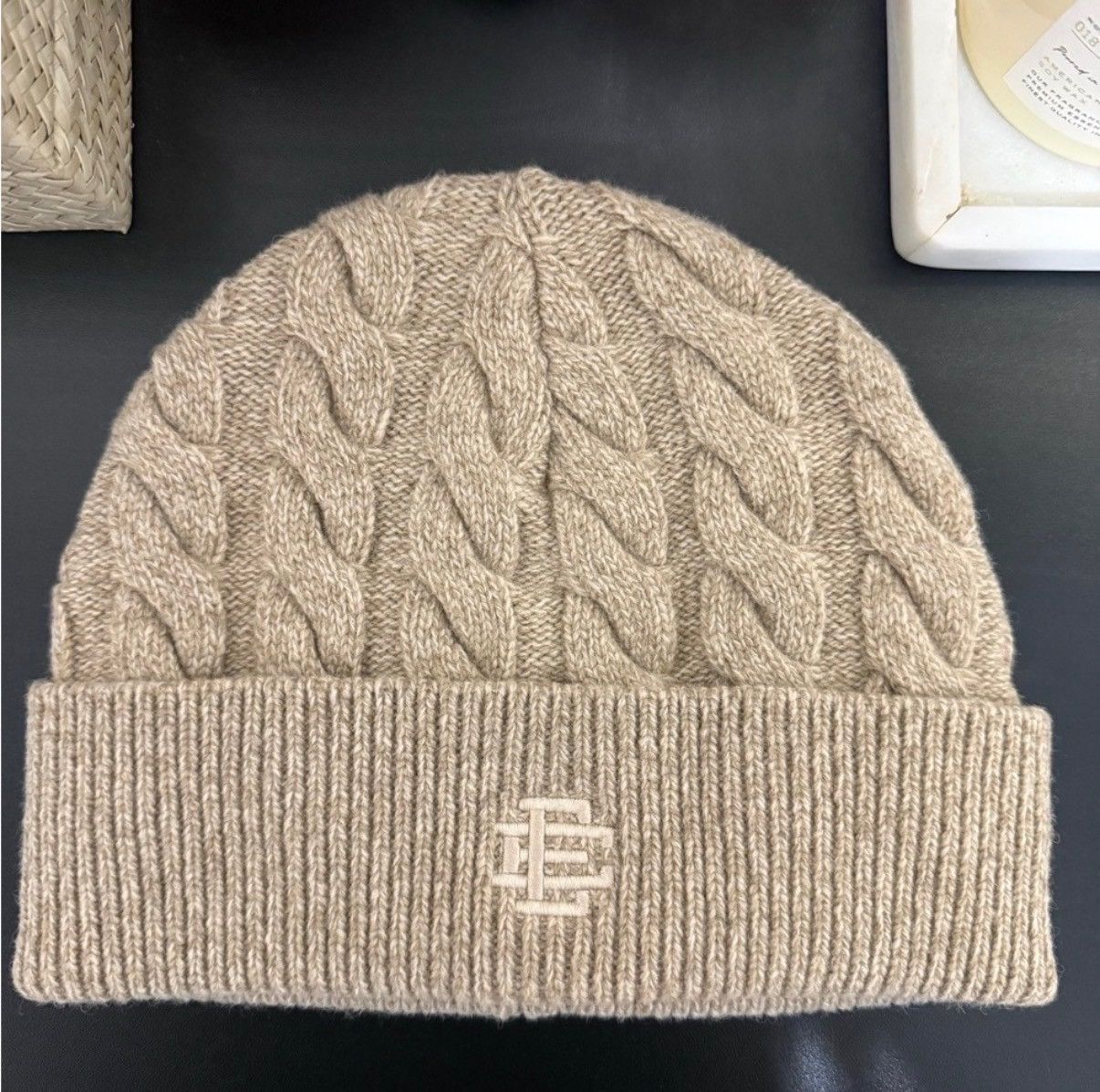 Eric Emanuel EE beige Knit hat Size ONE SIZE - 1 Thumbnail