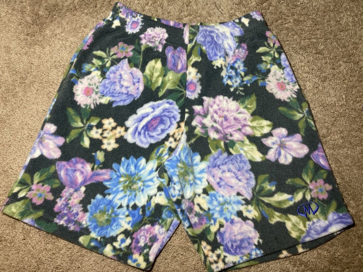 Martine Rose SS21 Martine Rose Black Floral Fleece Sweatshorts Logo 2021 Size US 30 / EU 46 - 1 Thumbnail