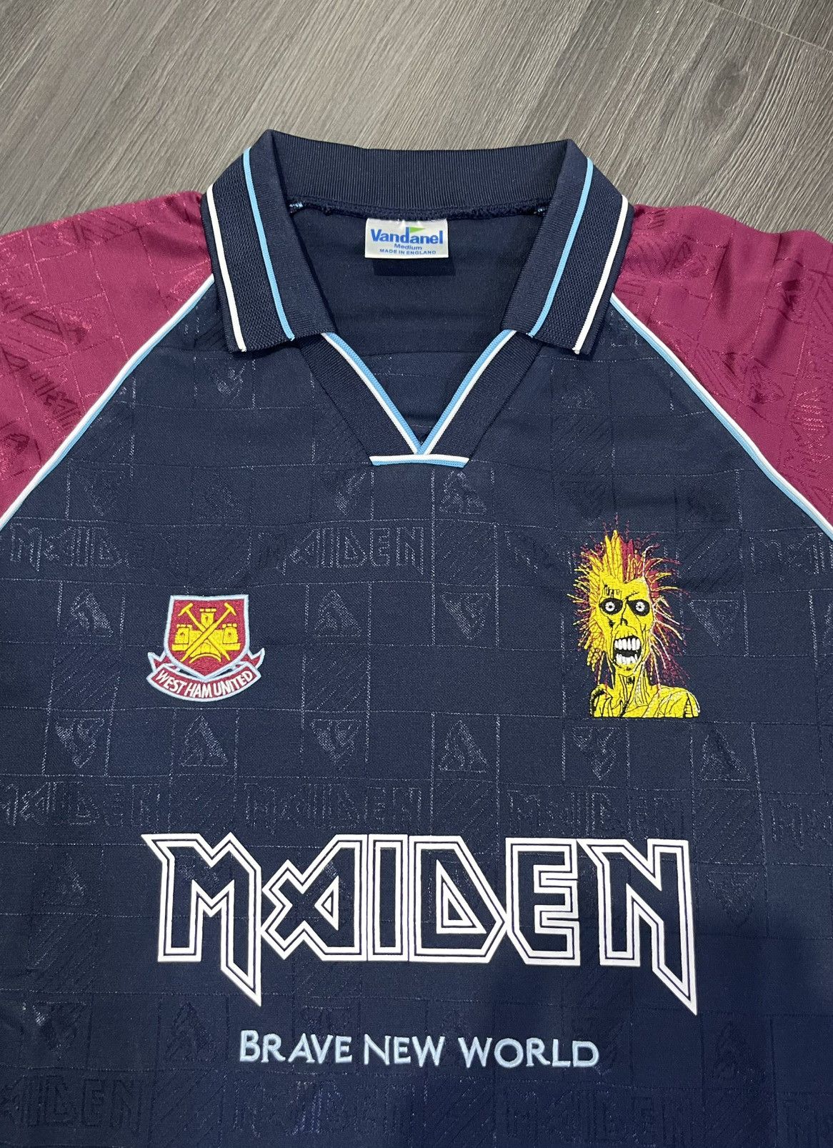 Band Tees Vintage y2k Iron Maiden band Jersey West Ham Brave New World Size US M / EU 48-50 / 2 - 3 Thumbnail