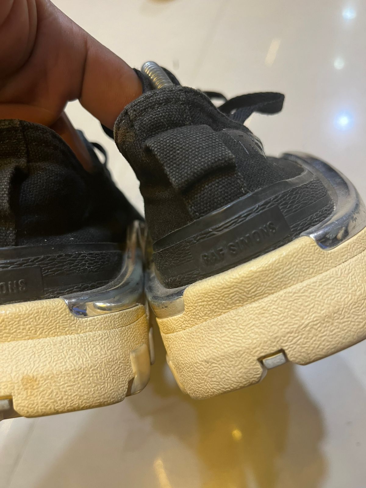 Adidas × Raf Simons Adidas x raf simons detroit runner Size US 7 / EU 40 - 4 Thumbnail