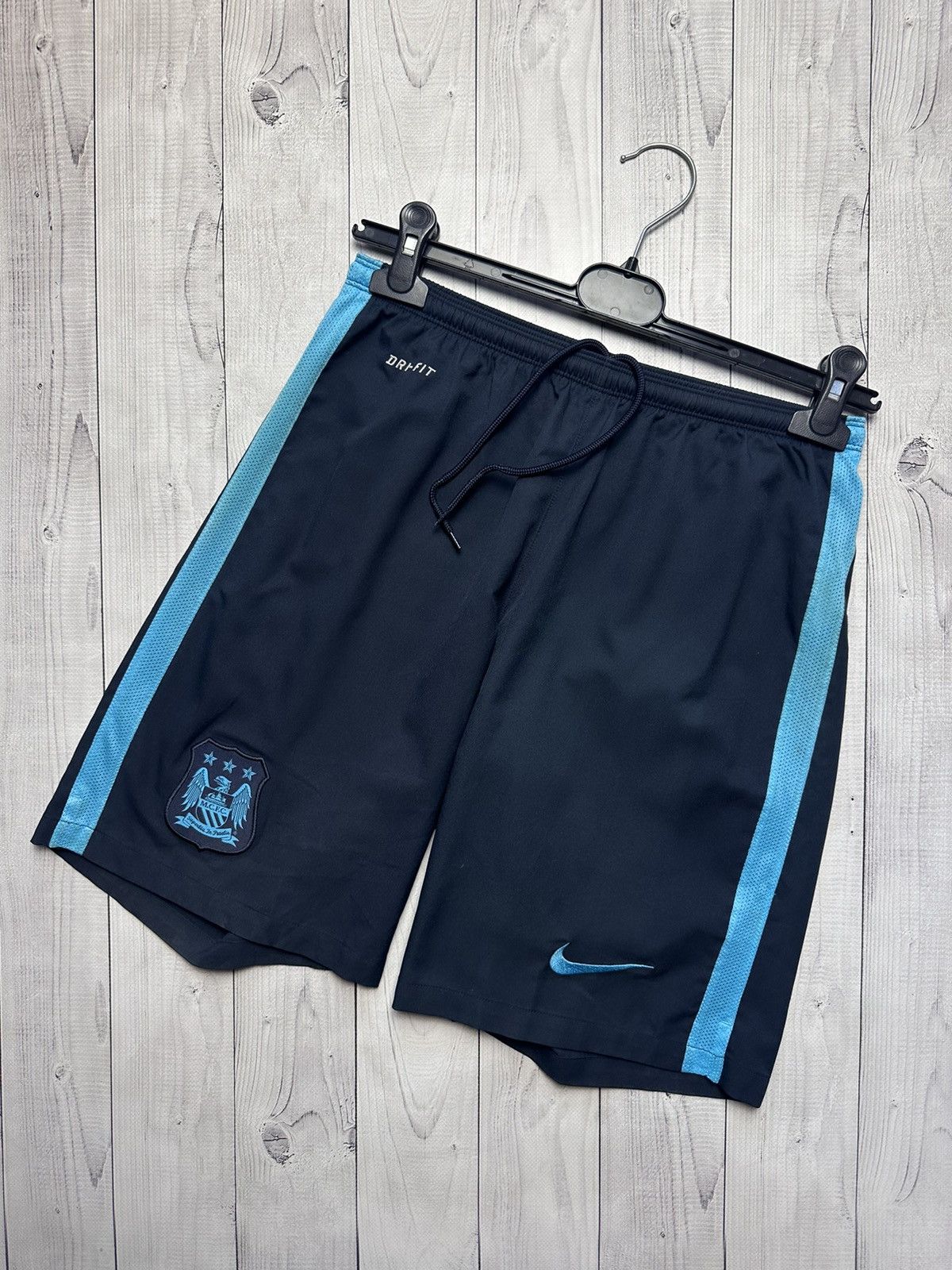 Vintage Nike Manchester City soccer shorts size S logo