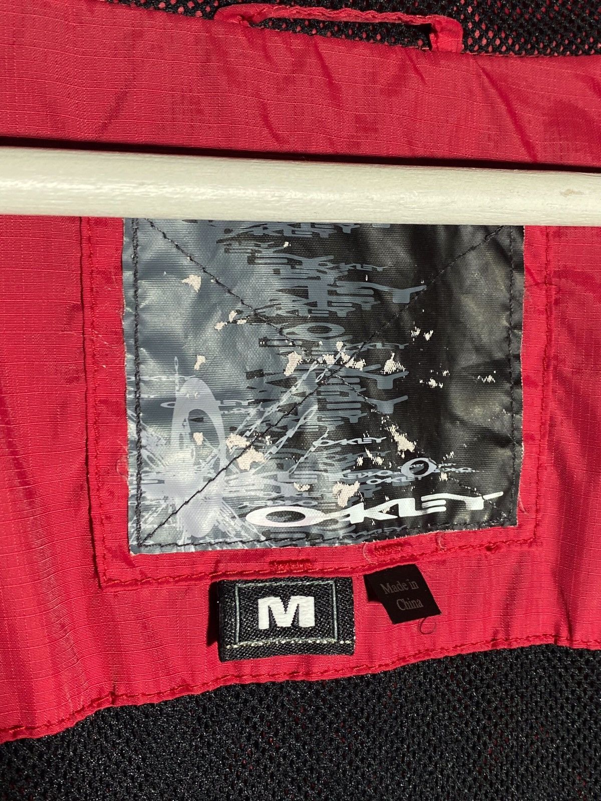 Oakley Vintage 00s Oakley Nylon Jacket Y2k Streetwear Software Size US M / EU 48-50 / 2 - 23 Thumbnail