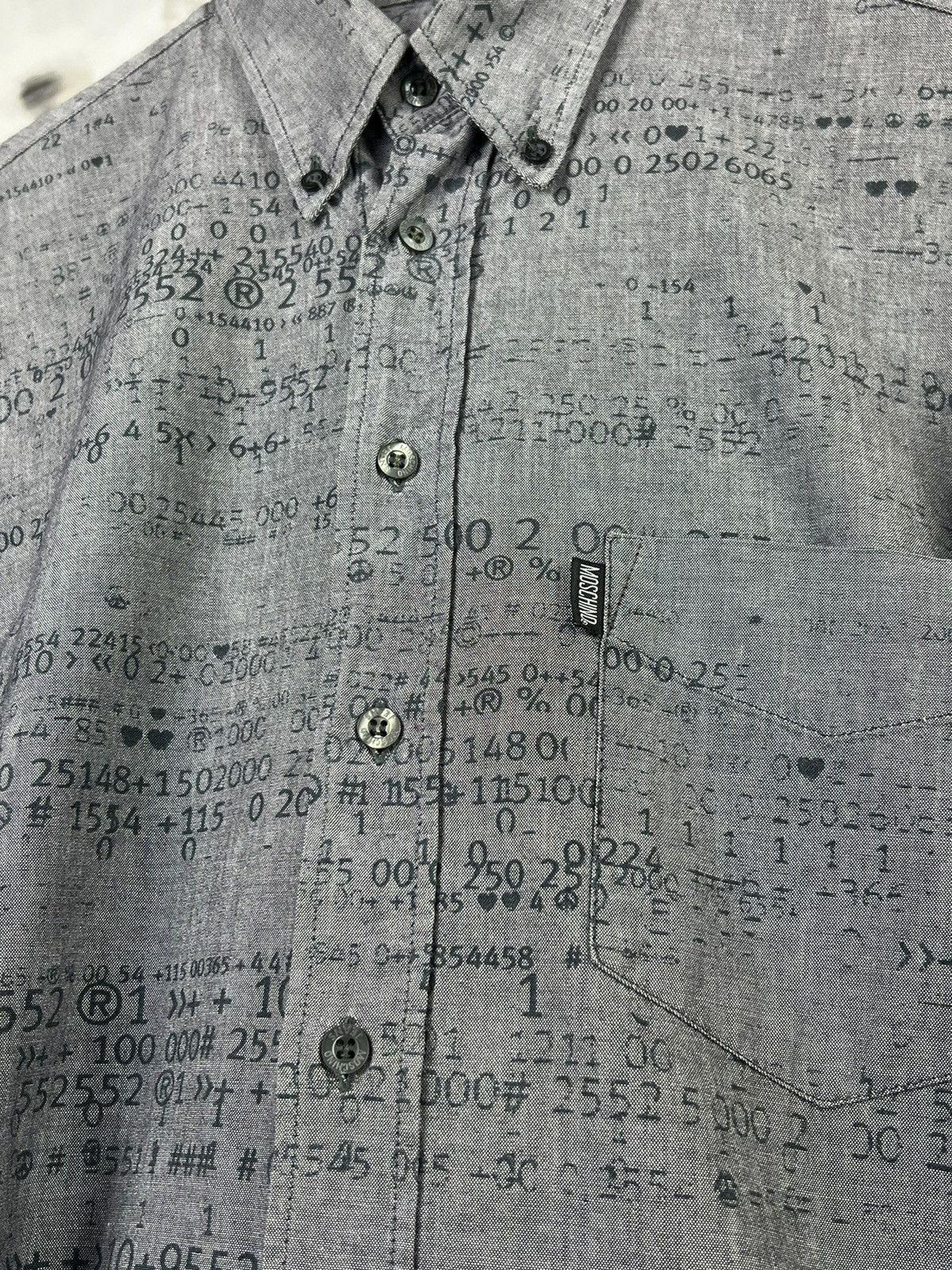 Moschino Vintage Moschino Jeans Printed Button-Up Shirt Size L - XL Size US L / EU 52-54 / 3 - 3 Thumbnail