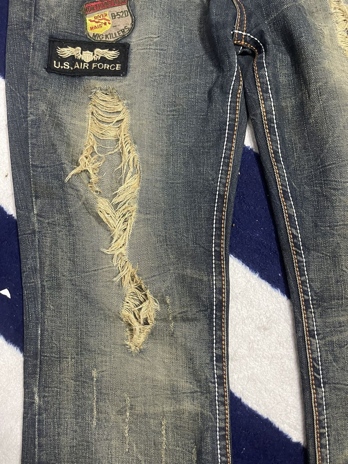 Japanese Brand Pin Ball Distressed Flare Jeans (14) Size US 35 - 17 Thumbnail